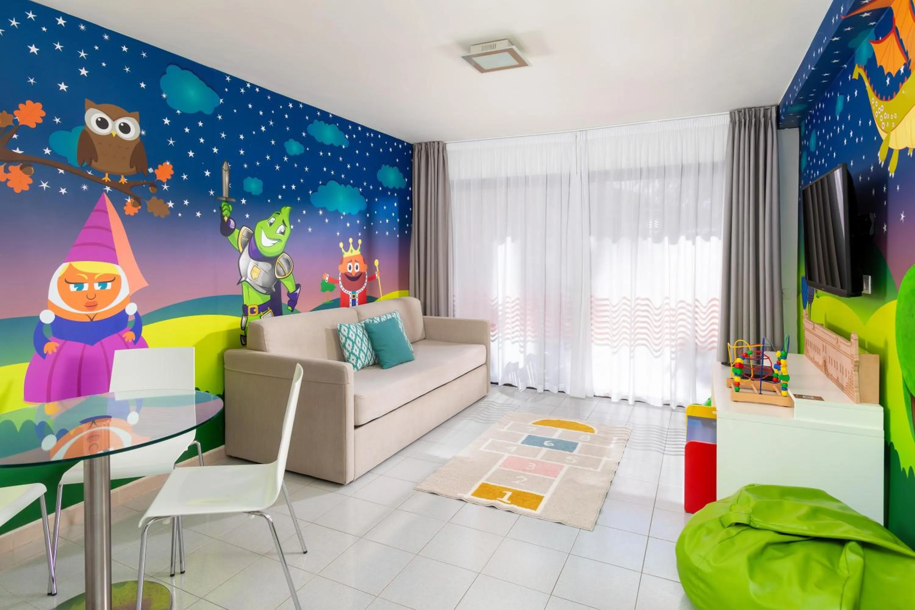 Photo of the whole room in Tagoro Family & Fun Costa Adeje