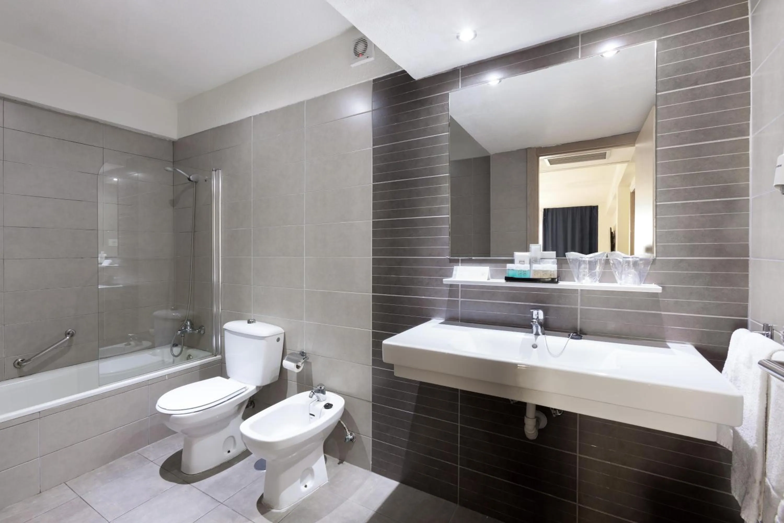 Bathroom in Tagoro Family & Fun Costa Adeje