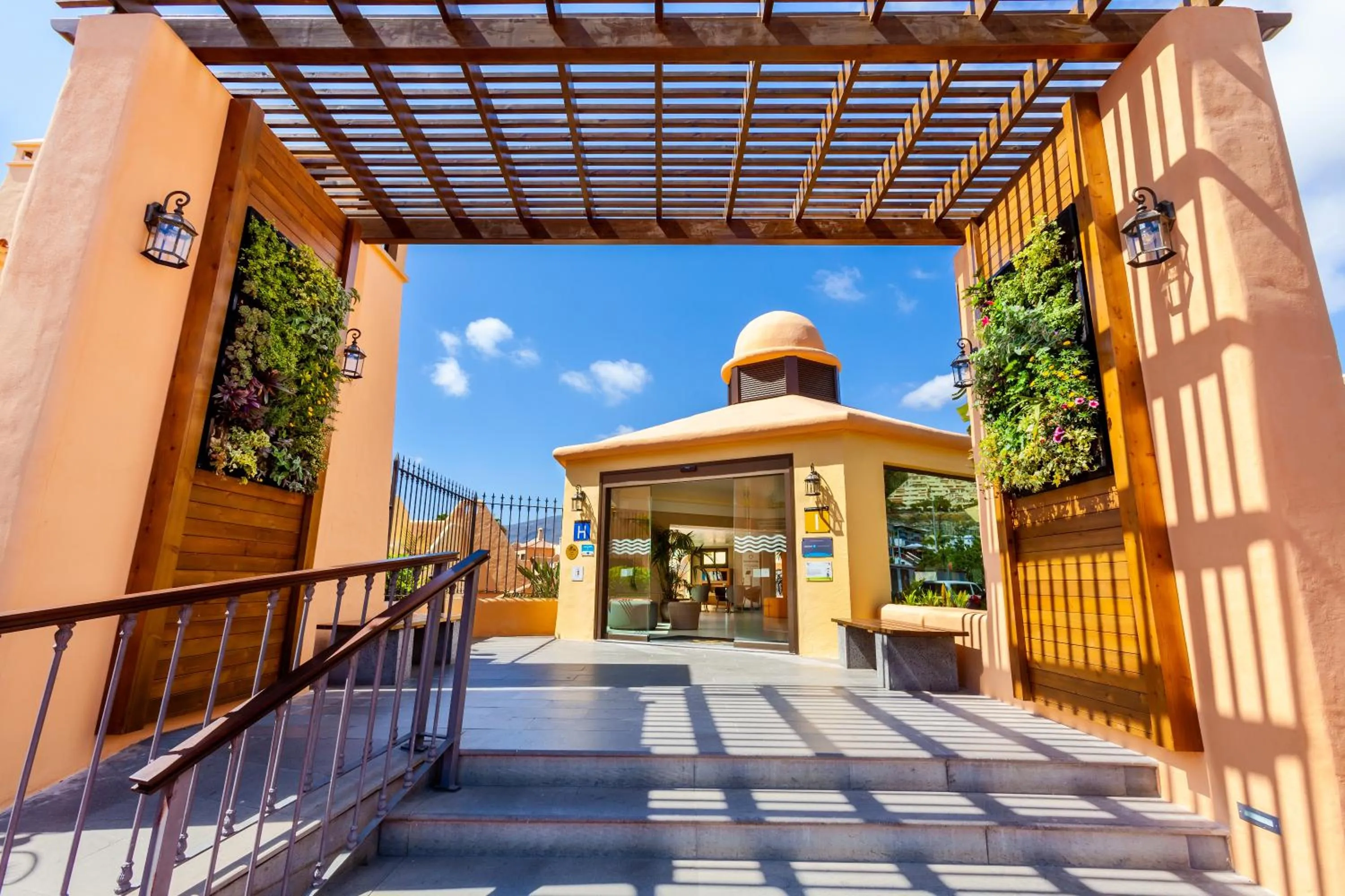 Facade/entrance in Tagoro Family & Fun Costa Adeje