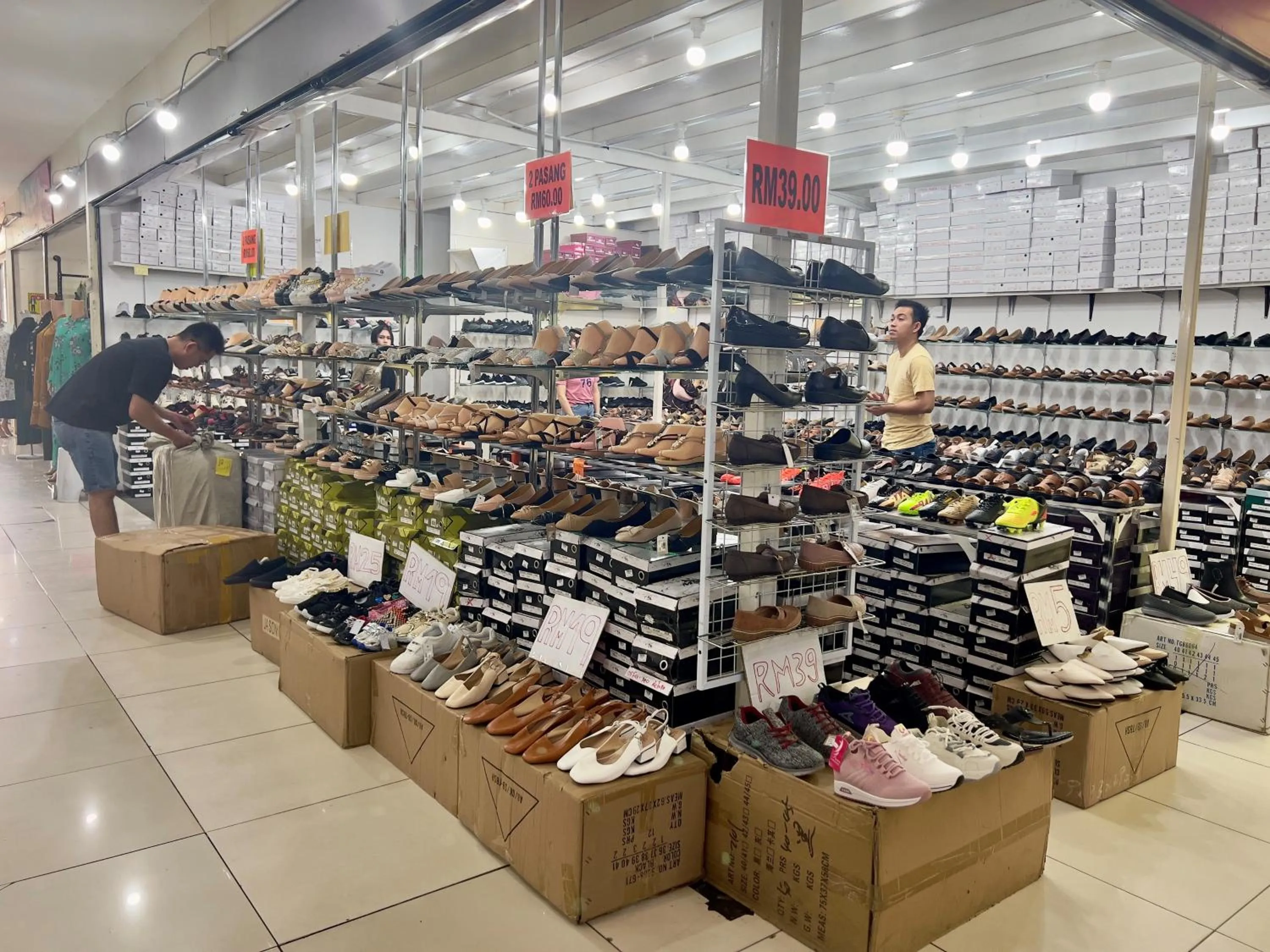 Area and facilities in Pan Borneo Hotel Kota Kinabalu