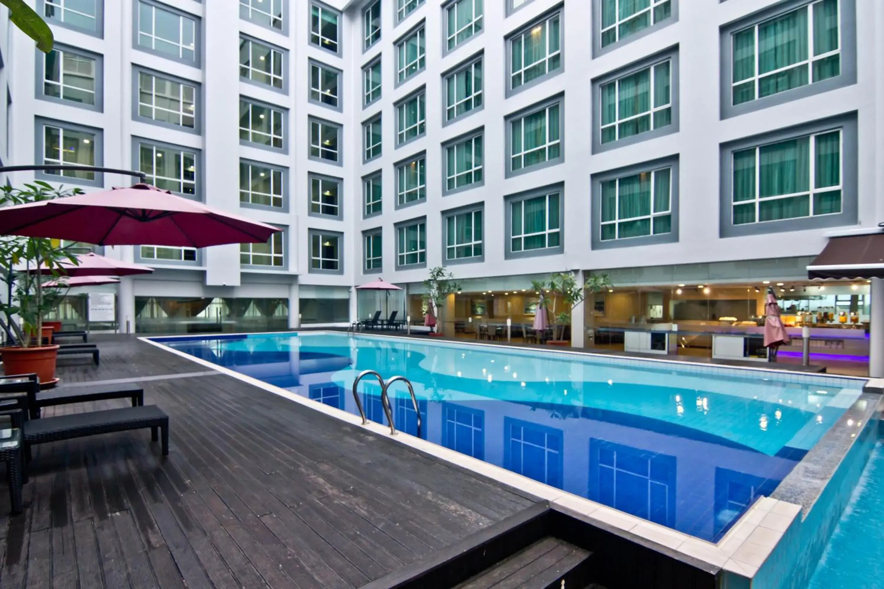 Activities, Swimming Pool in Pan Borneo Hotel Kota Kinabalu