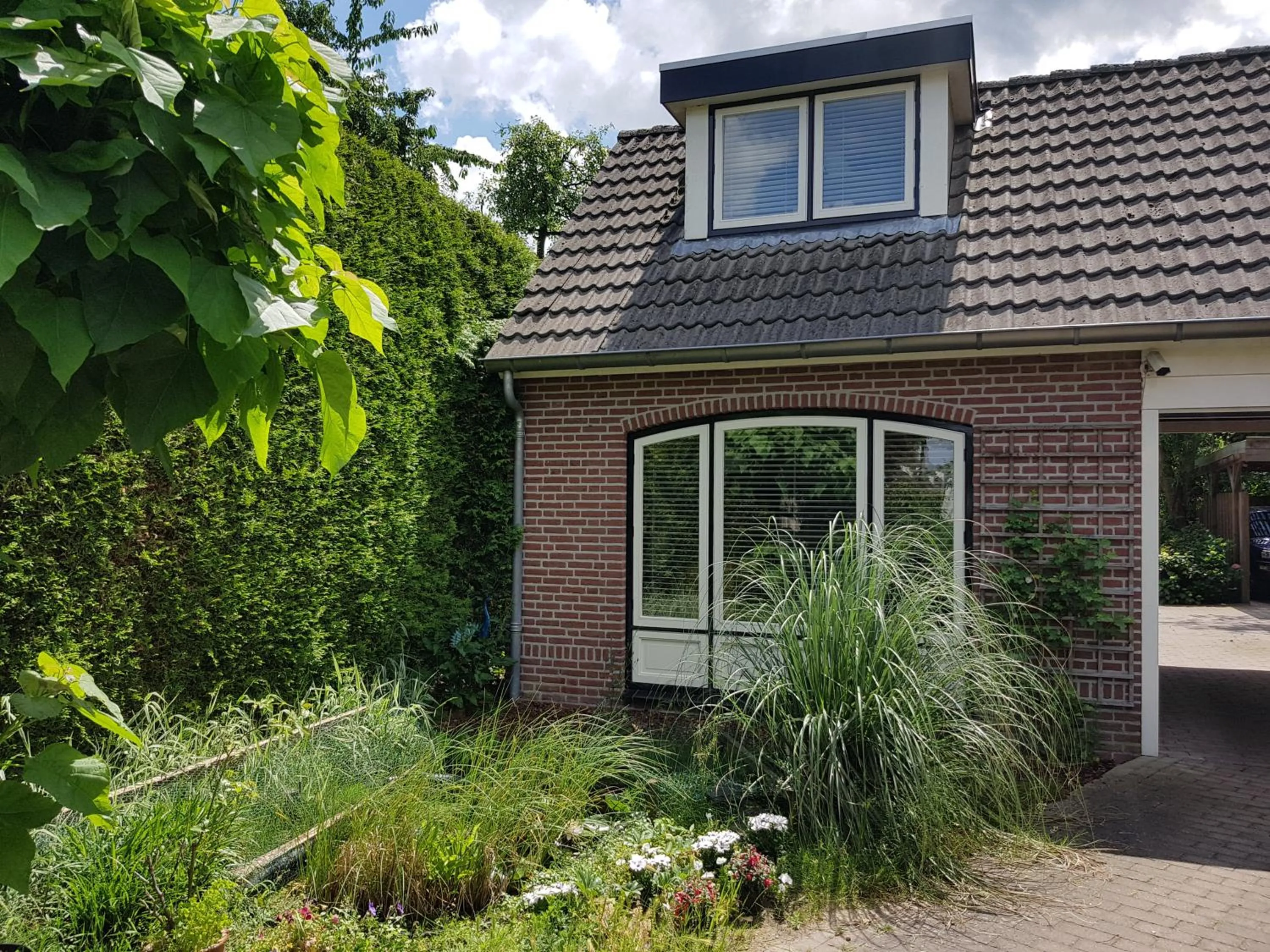 Facade/entrance in B&B Oostrik