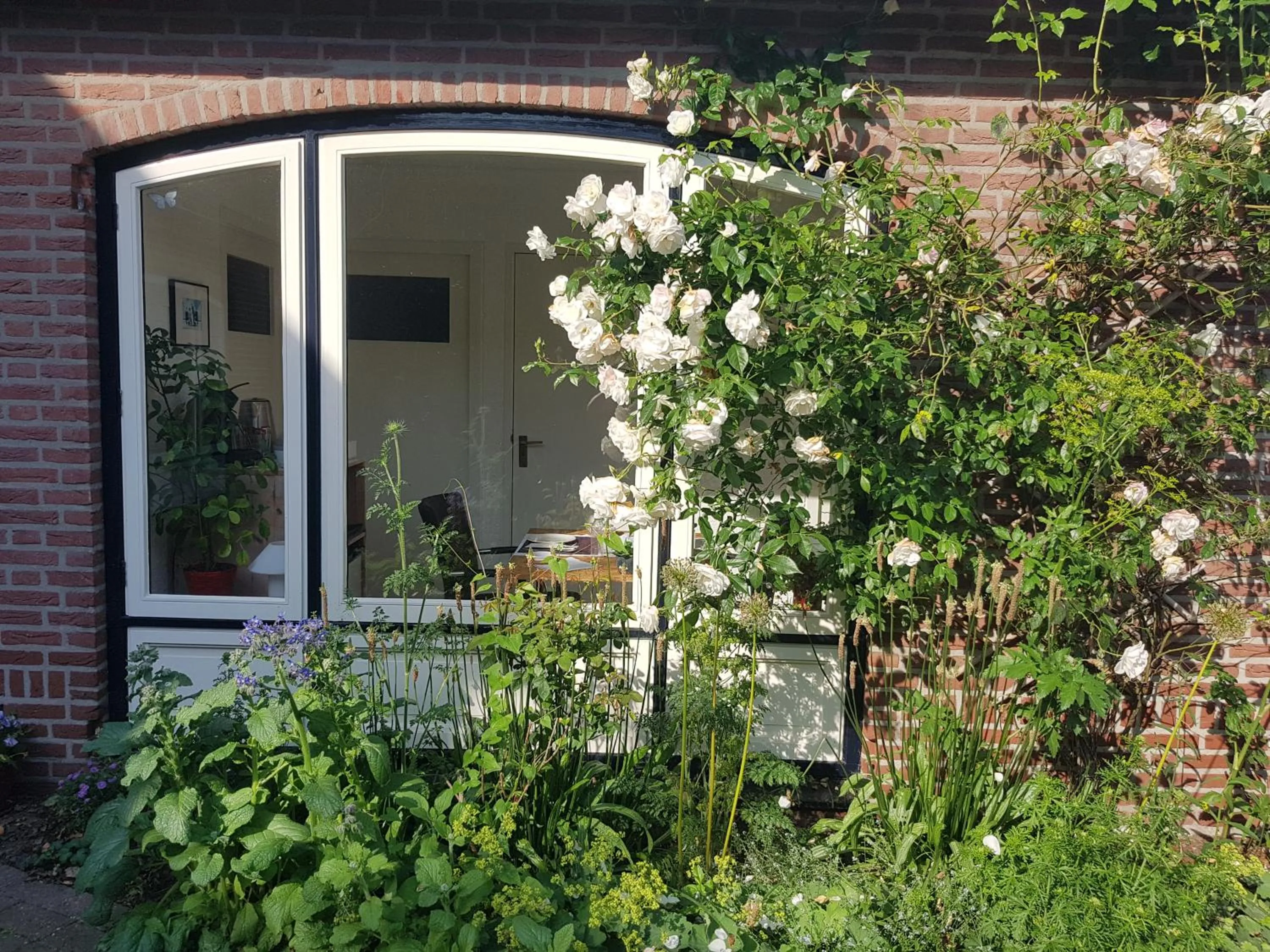 Facade/entrance in B&B Oostrik