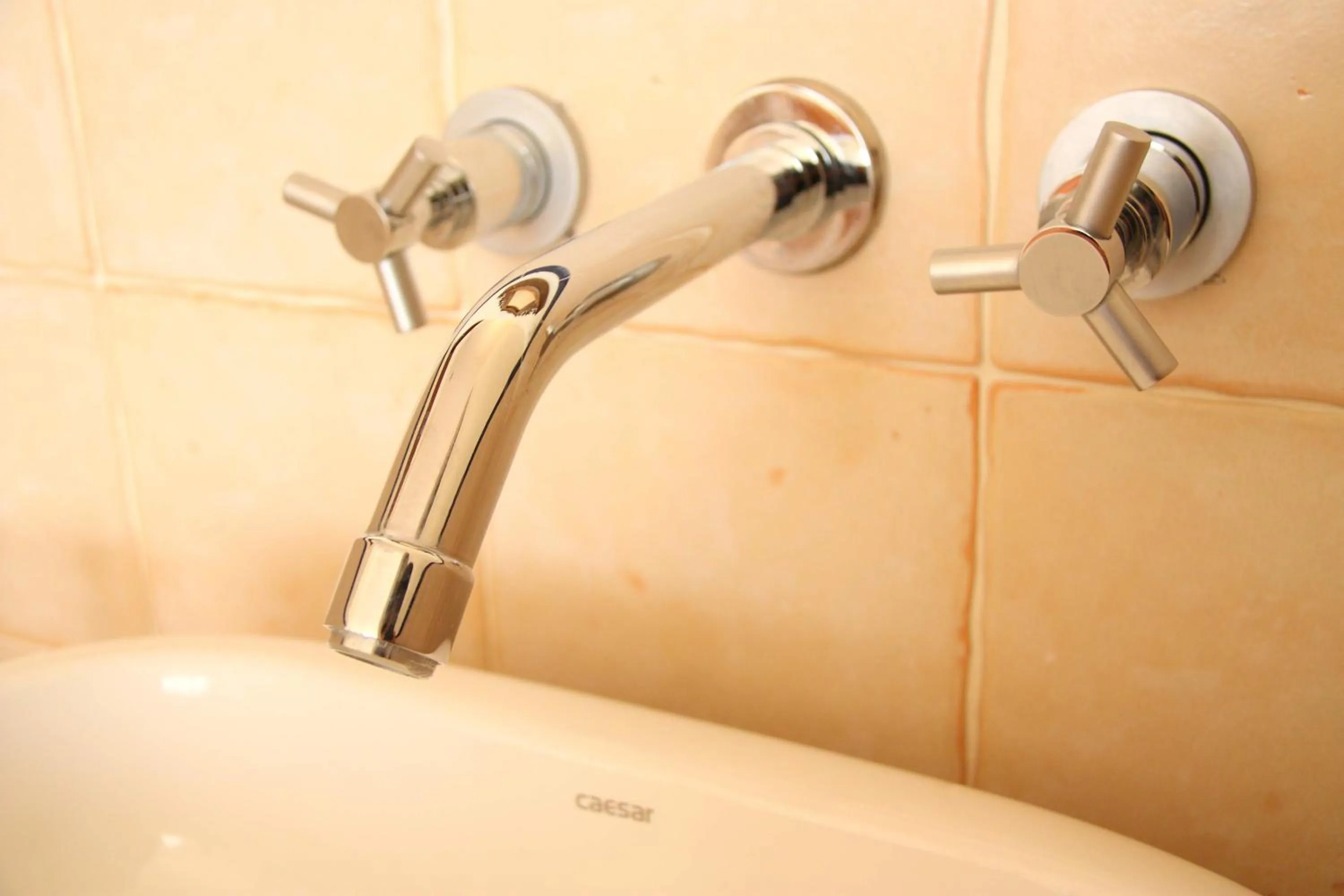 Bathroom in SpoonDrift Hostal Kenting