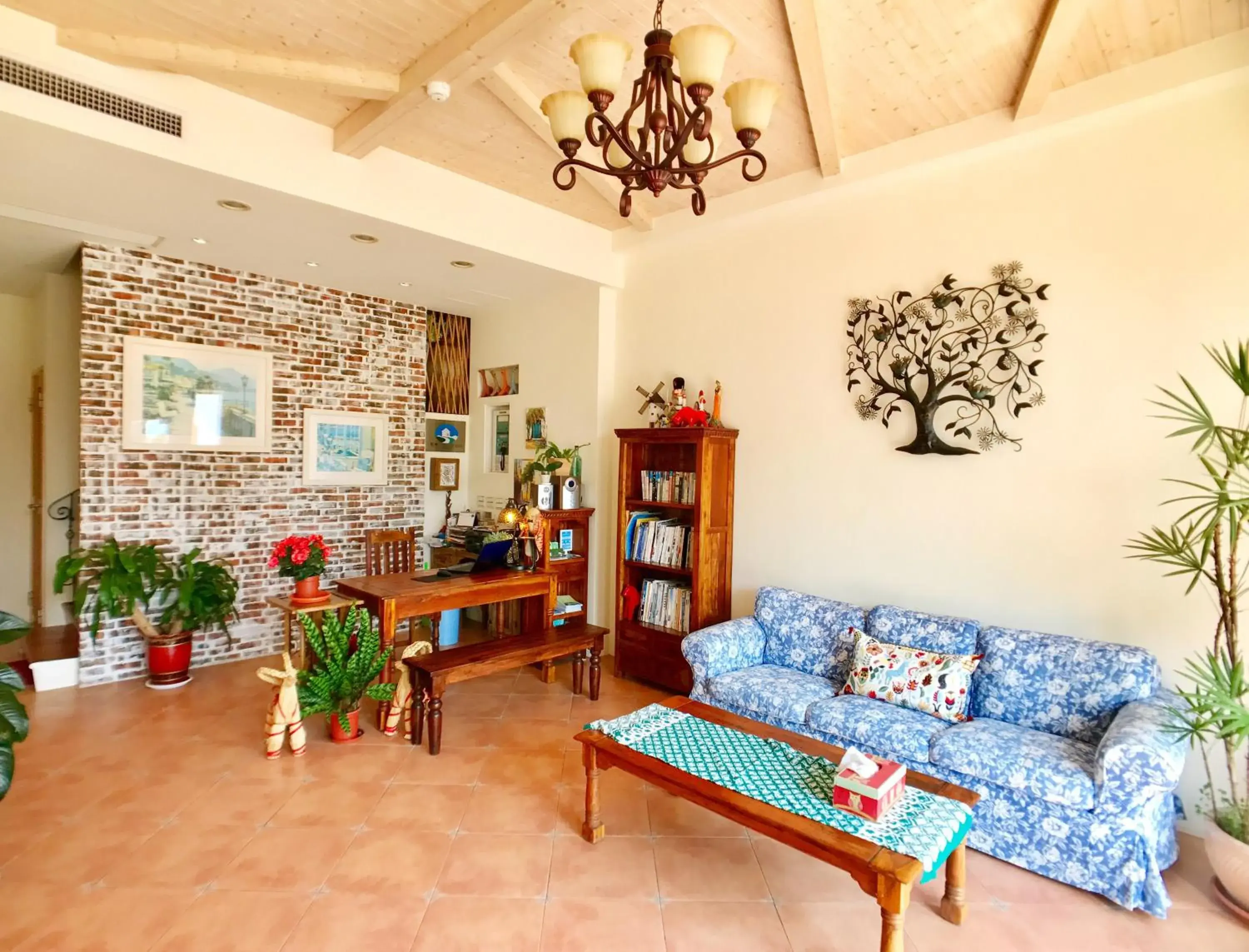 Lobby or reception in SpoonDrift Hostal Kenting Lobby or reception in SpoonDrift Hostal Kenting