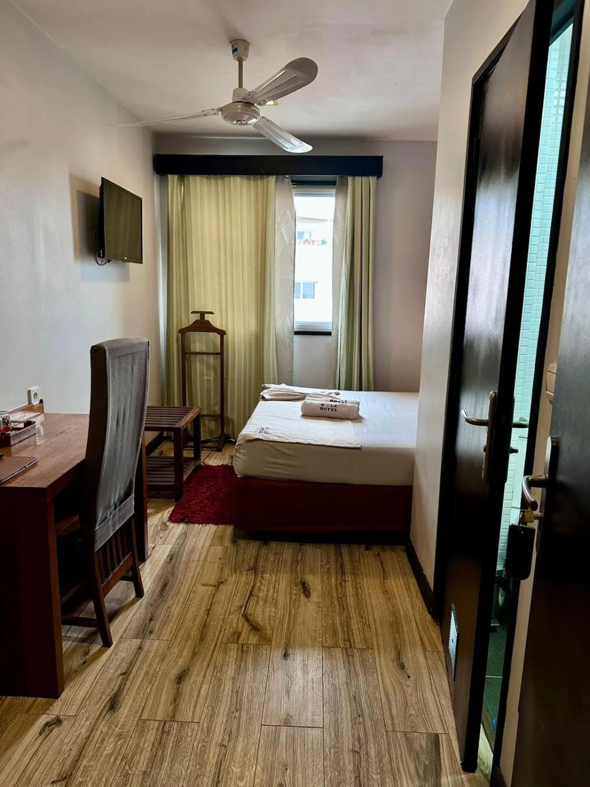 Bedroom, Bed in Sole Hotel