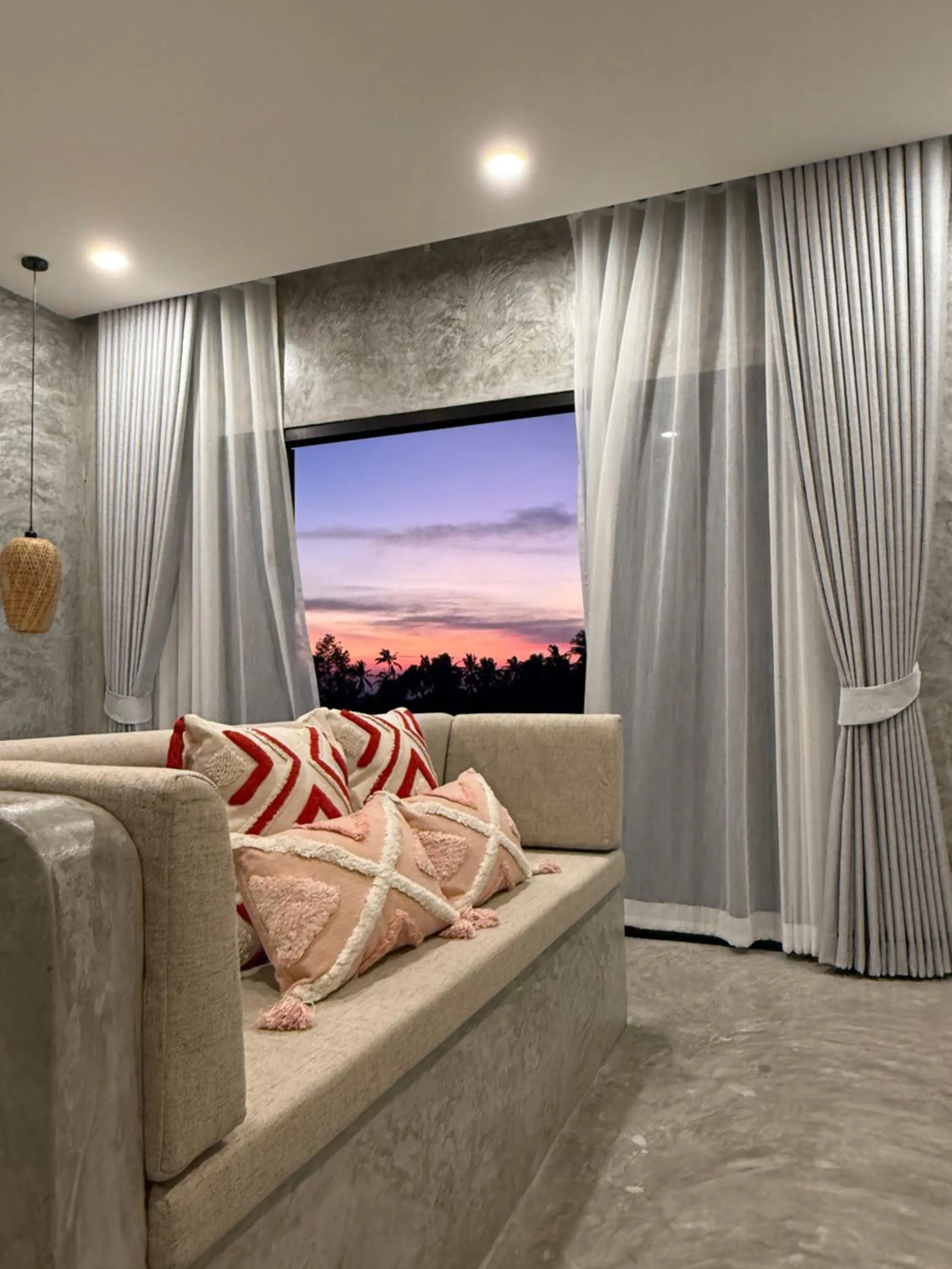Bed in The Hidden Gem