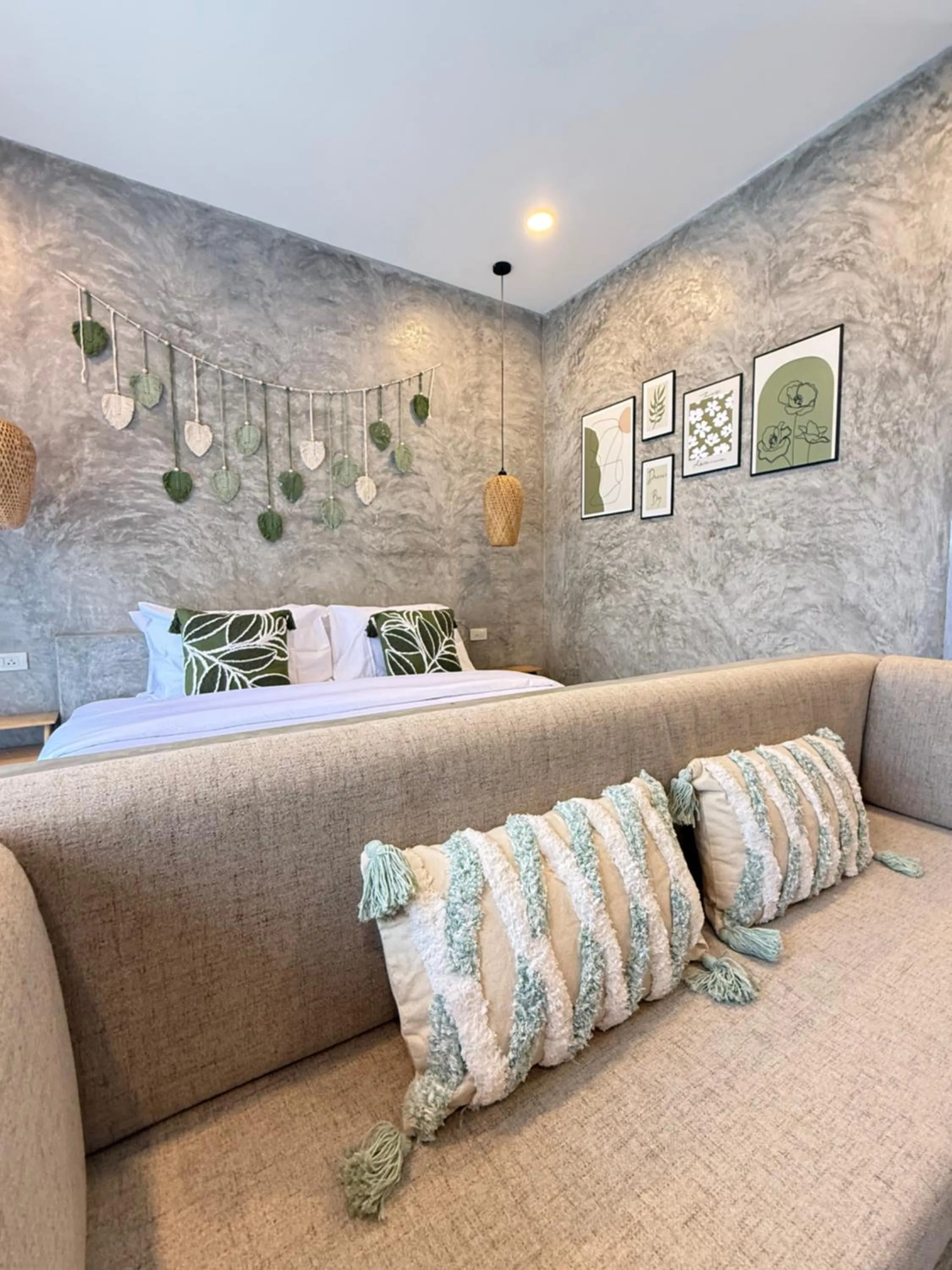 Bed in The Hidden Gem