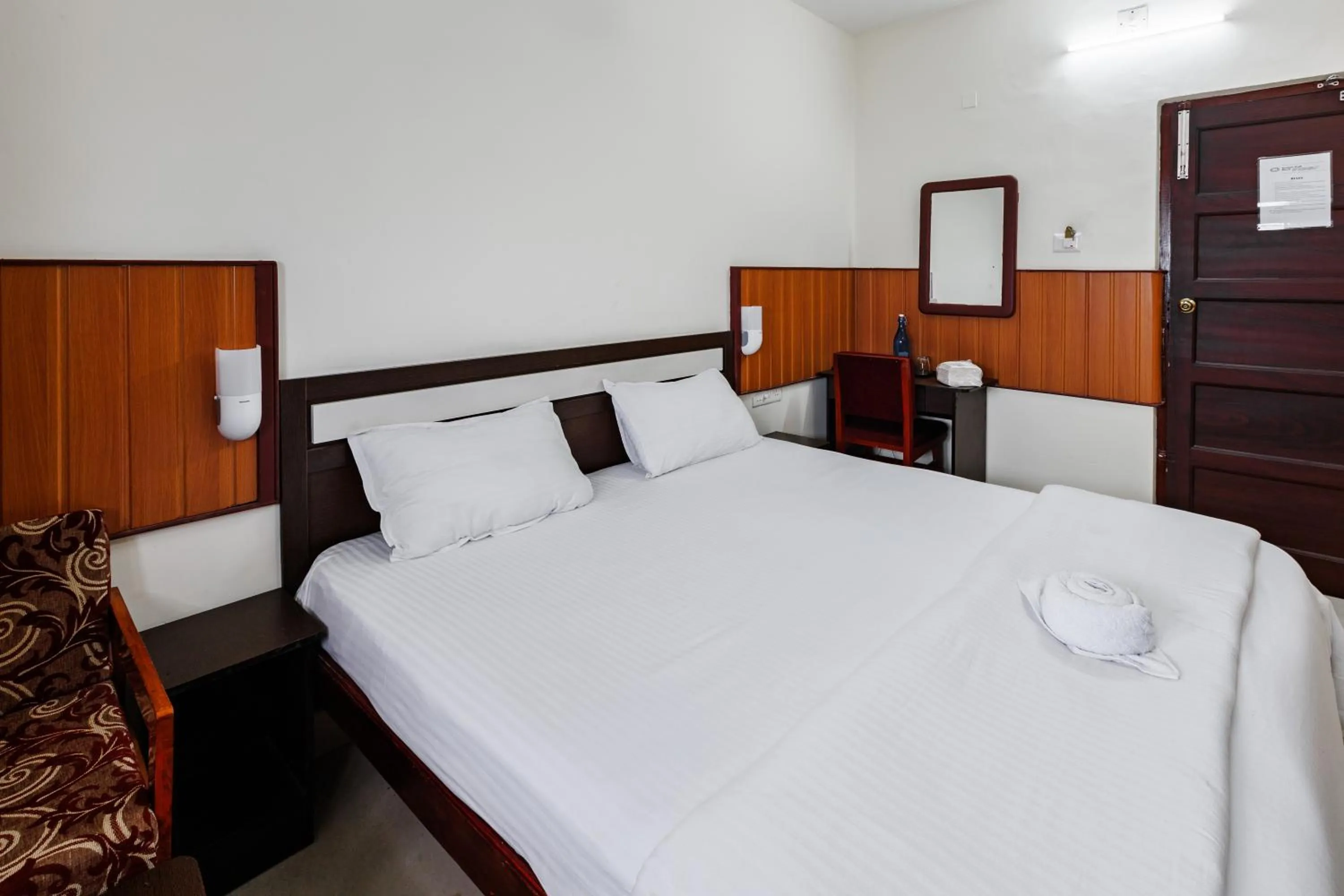 Bed in paulson park hotel