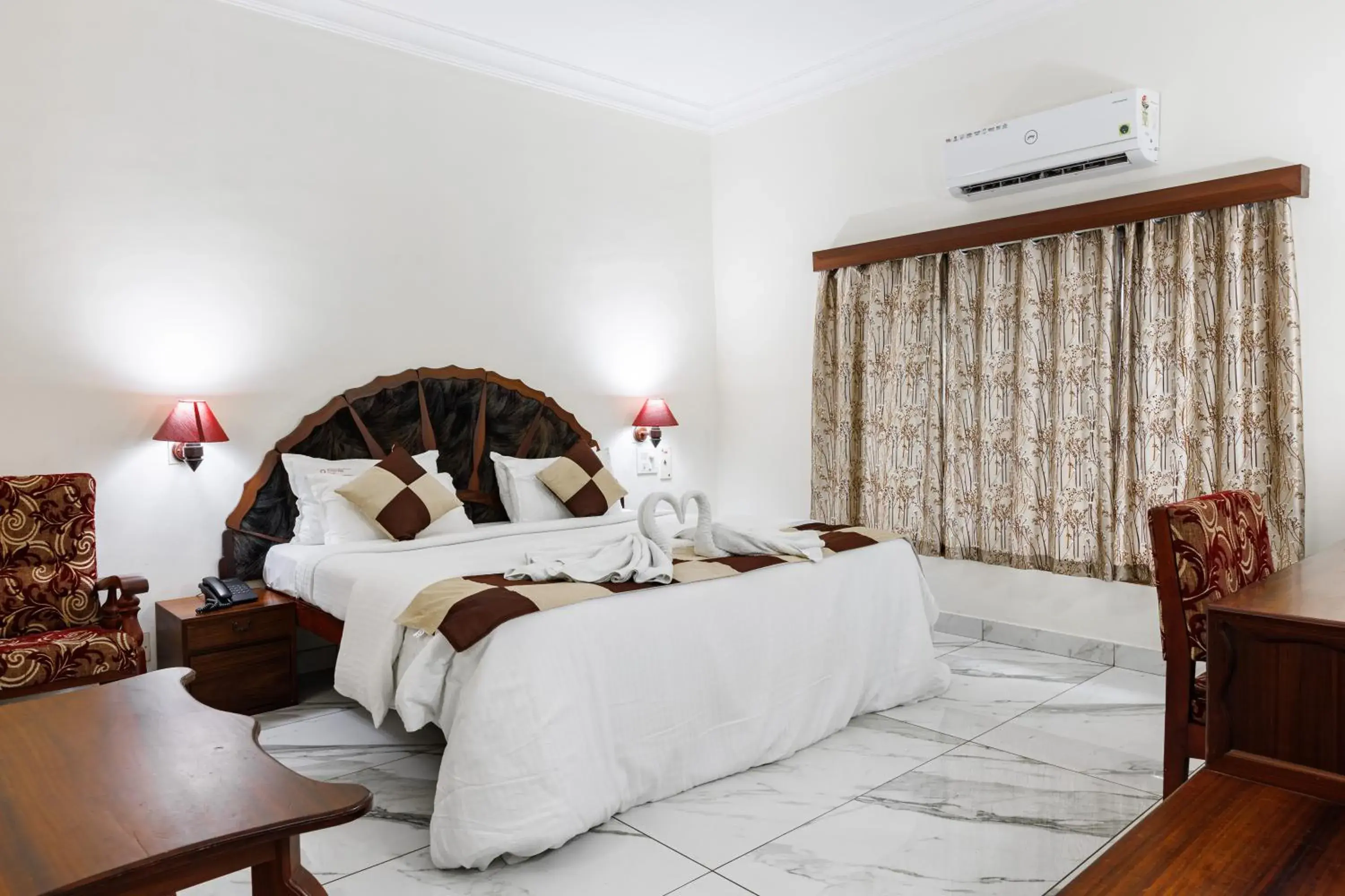 Bed in paulson park hotel Bed in paulson park hotel