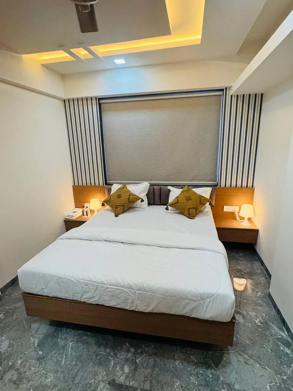 Standard Double Room with Fan in Hotel Mighter Crest