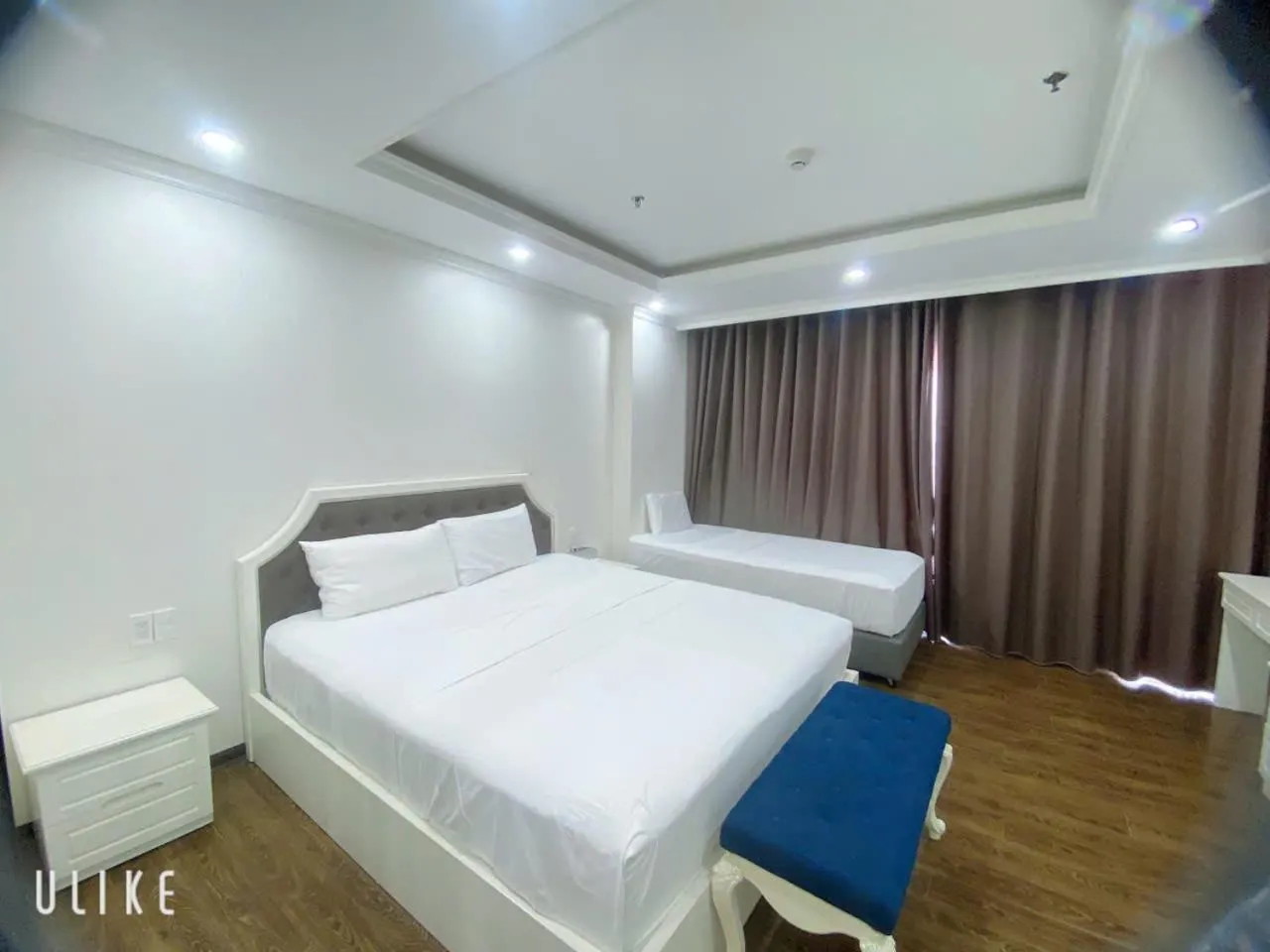 Photo of the whole room in Queenie Hotel