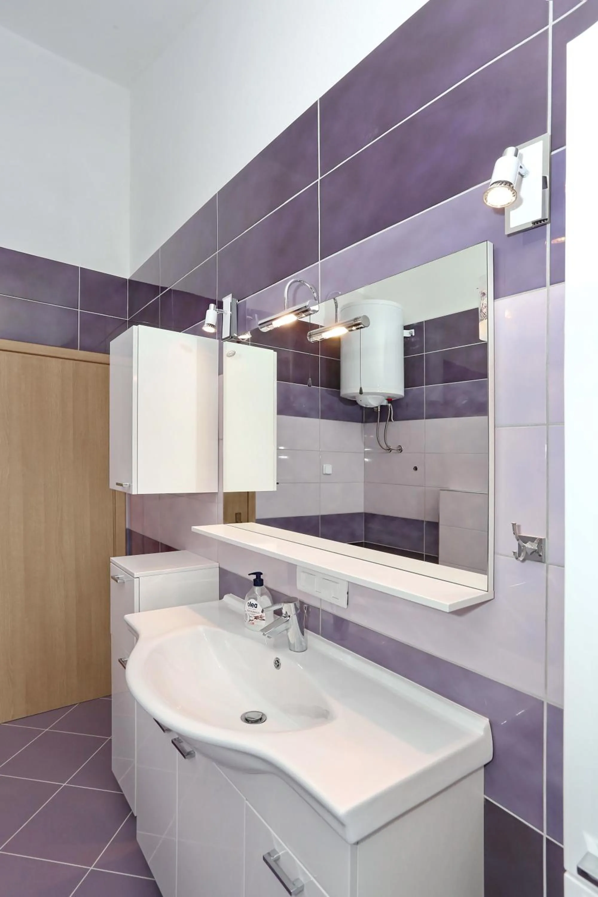 Toilet in Apartments Maslina Božava