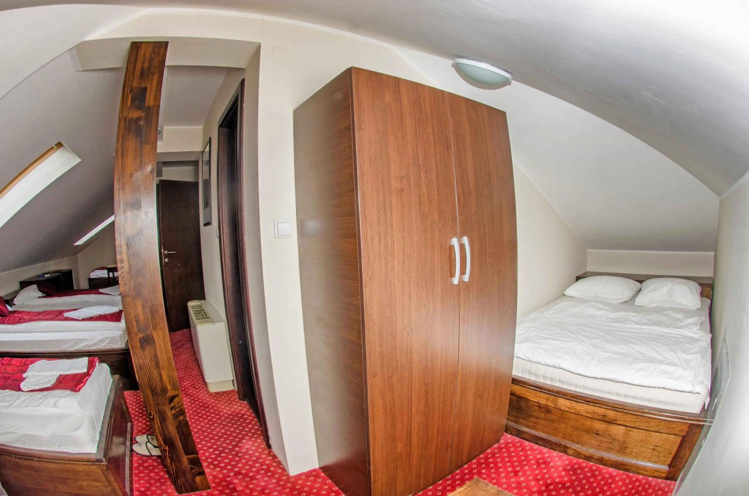 Bed in Hotel Konak Konjic