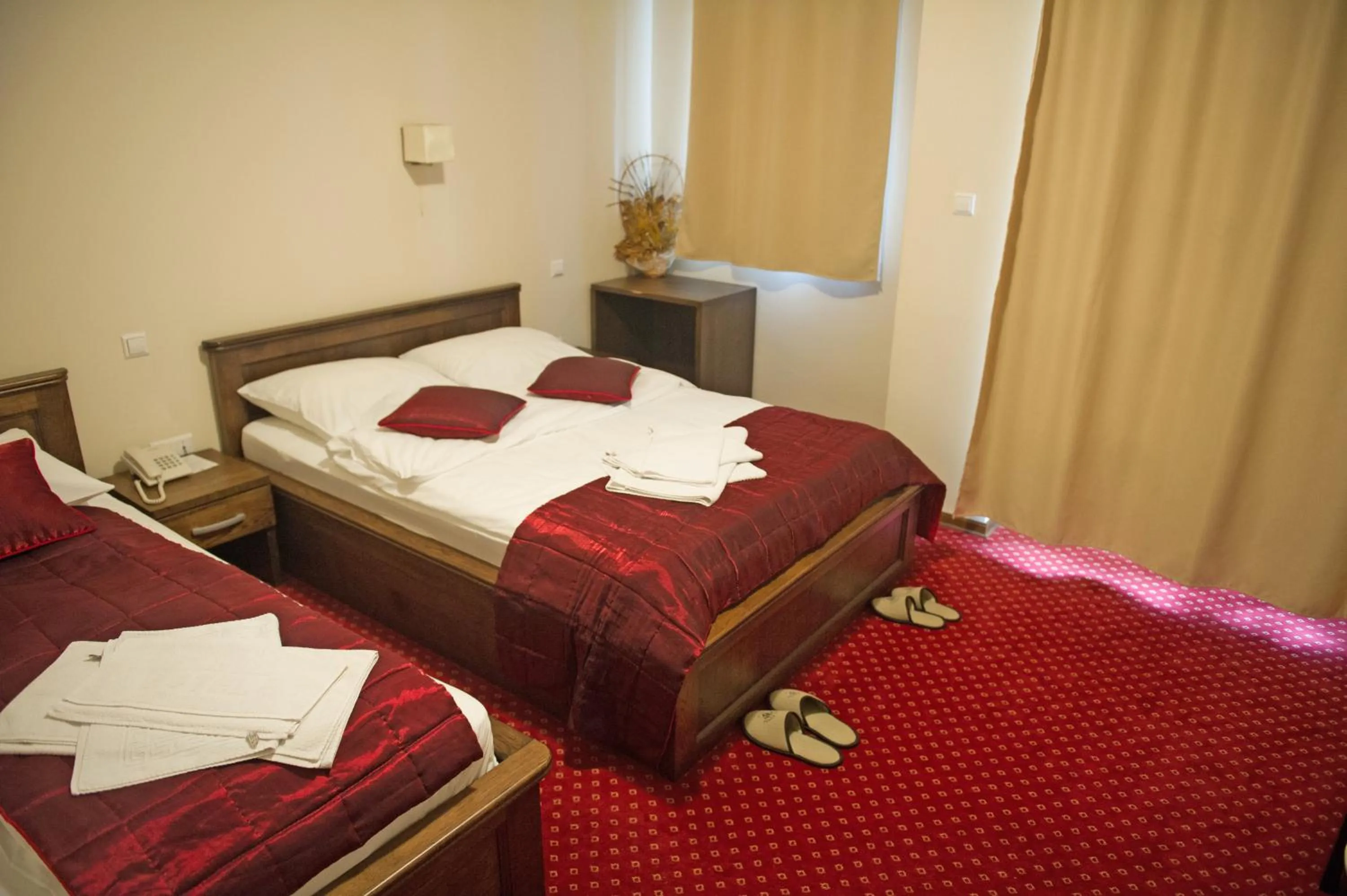 Other, Bed in Hotel Konak Konjic