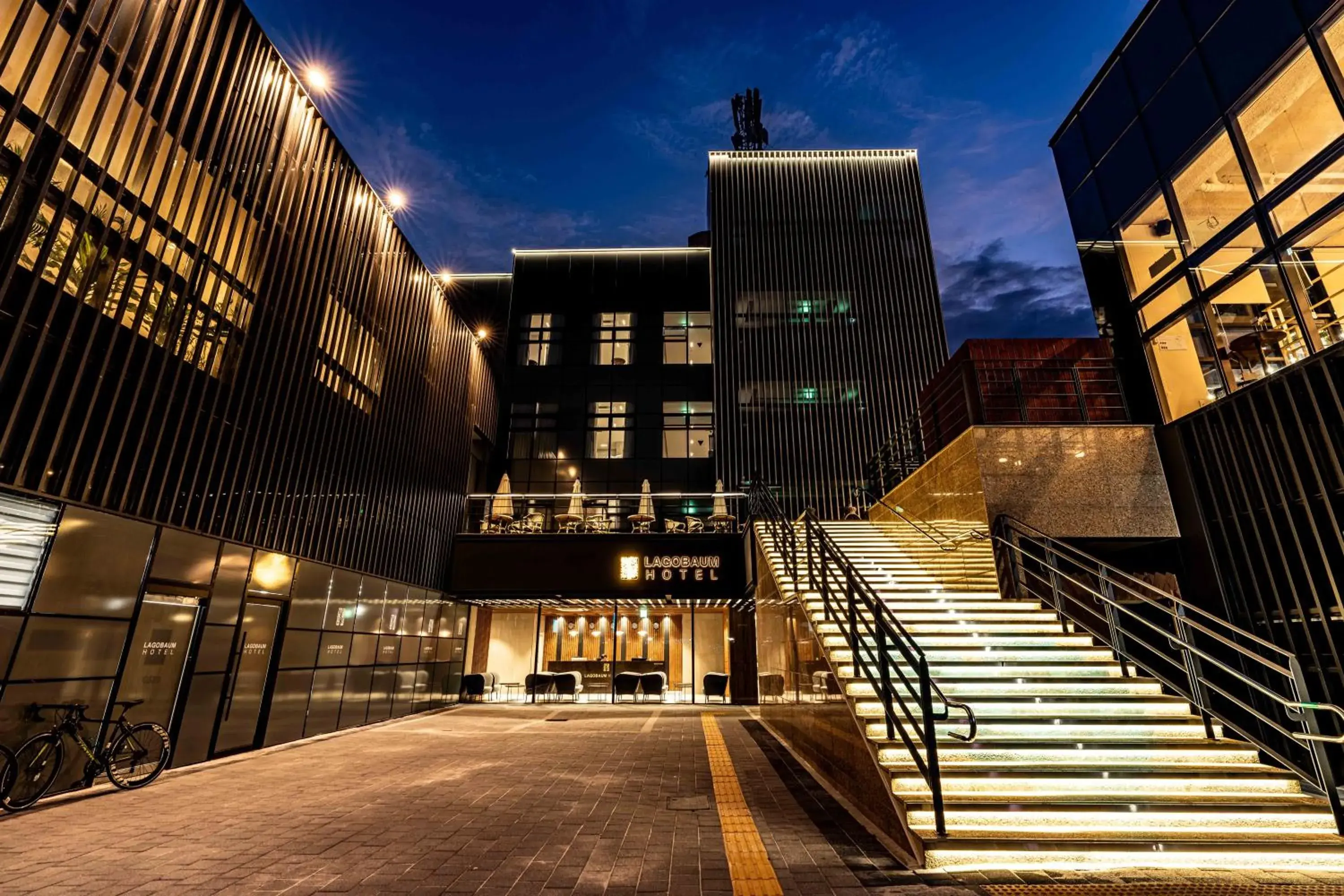 Property building in Lagobaum Hotel Property building in Lagobaum Hotel