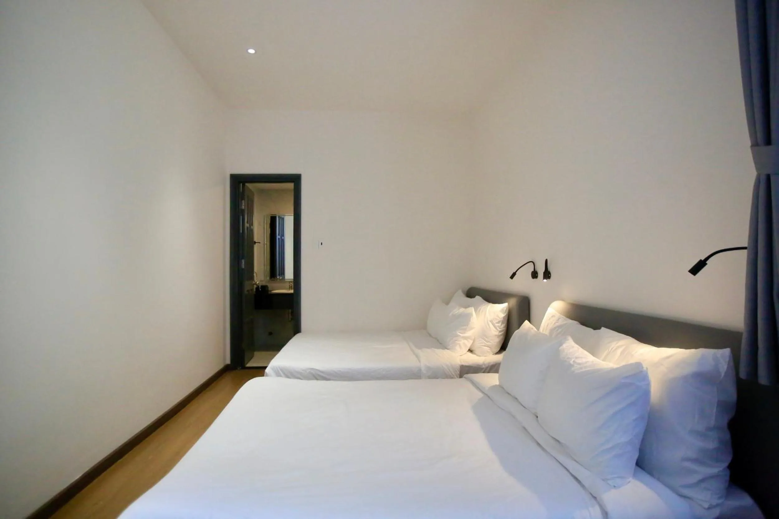 Superior Twin Room with Garden View in DD Hospitality - Mây Bách Đà lạt