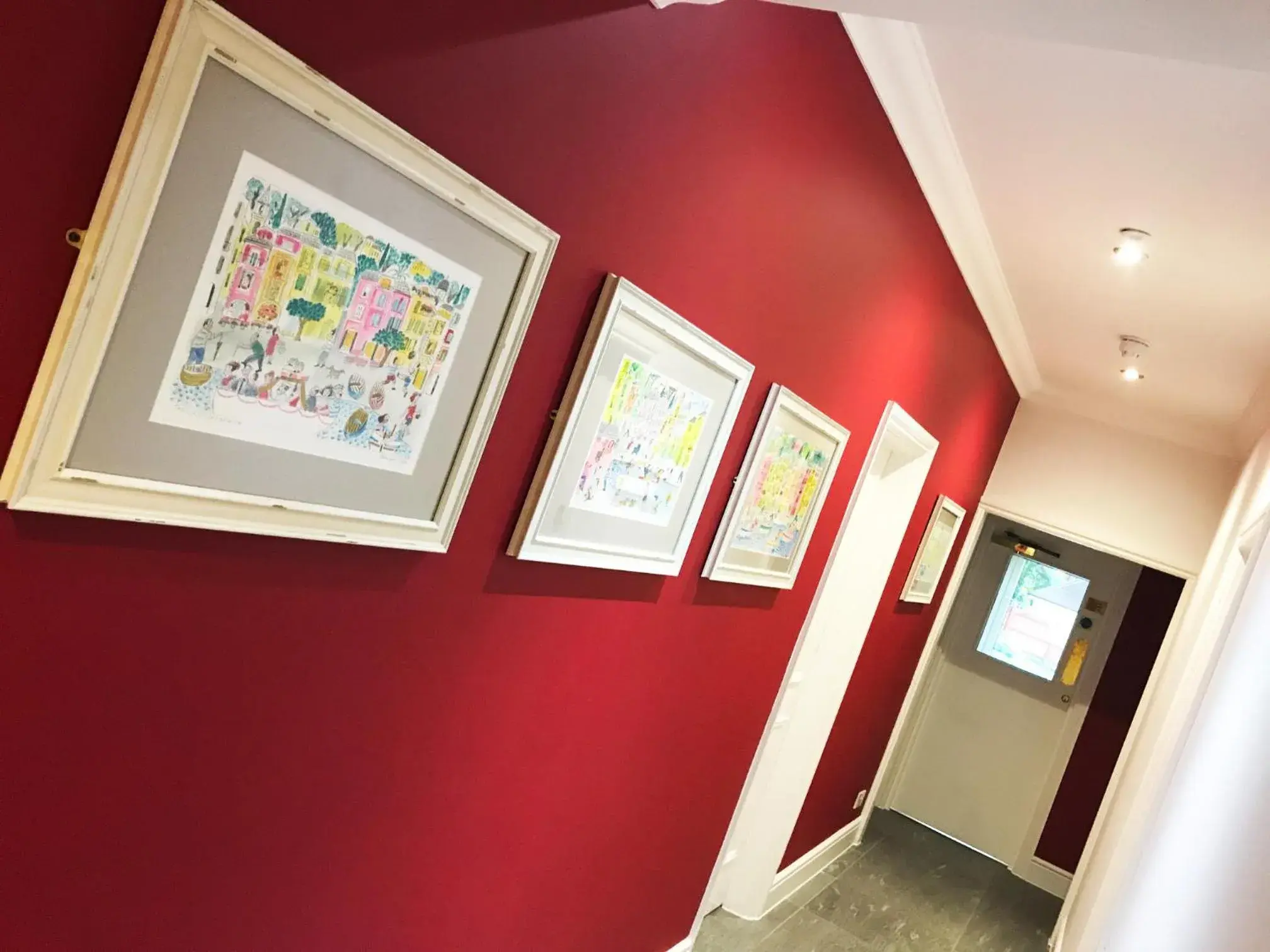 Property building in Gidea Park Hotel Property building in Gidea Park Hotel