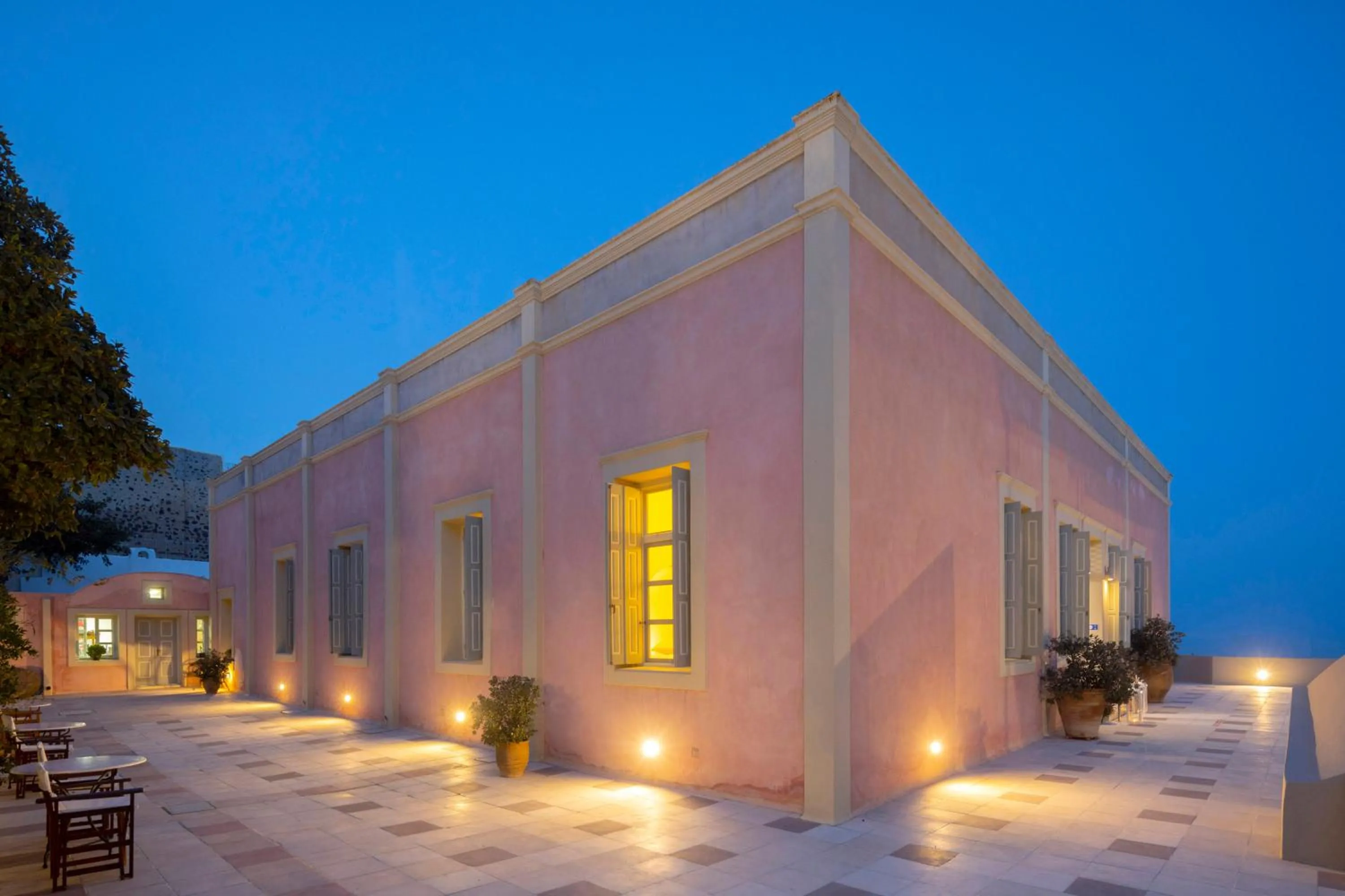 Area and facilities in Aria Lito Mansion