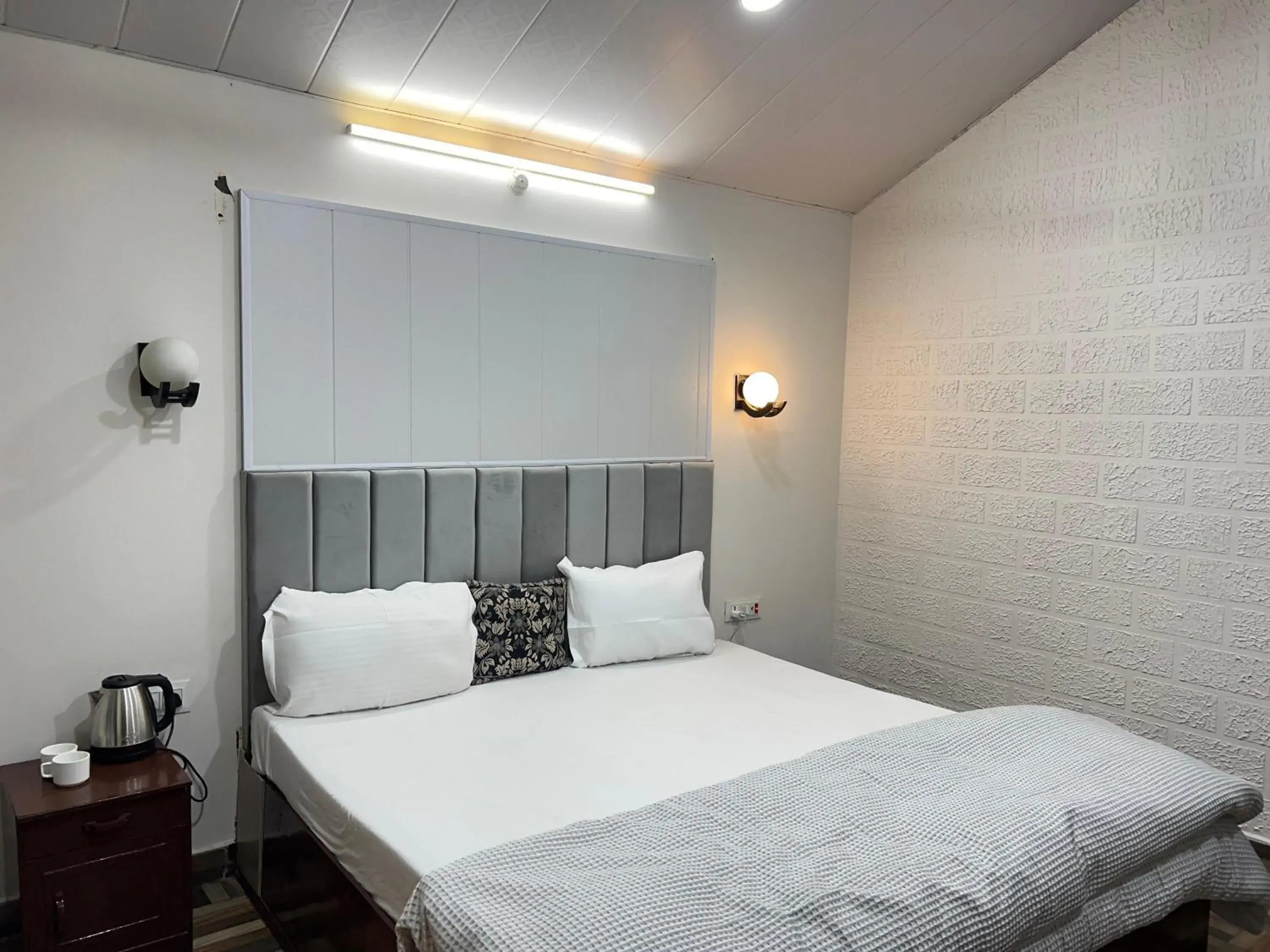 Deluxe Double Room - single occupancy in The Wild Orchid Resort Corbett Deluxe Double Room - single occupancy in The Wild Orchid Resort Corbett