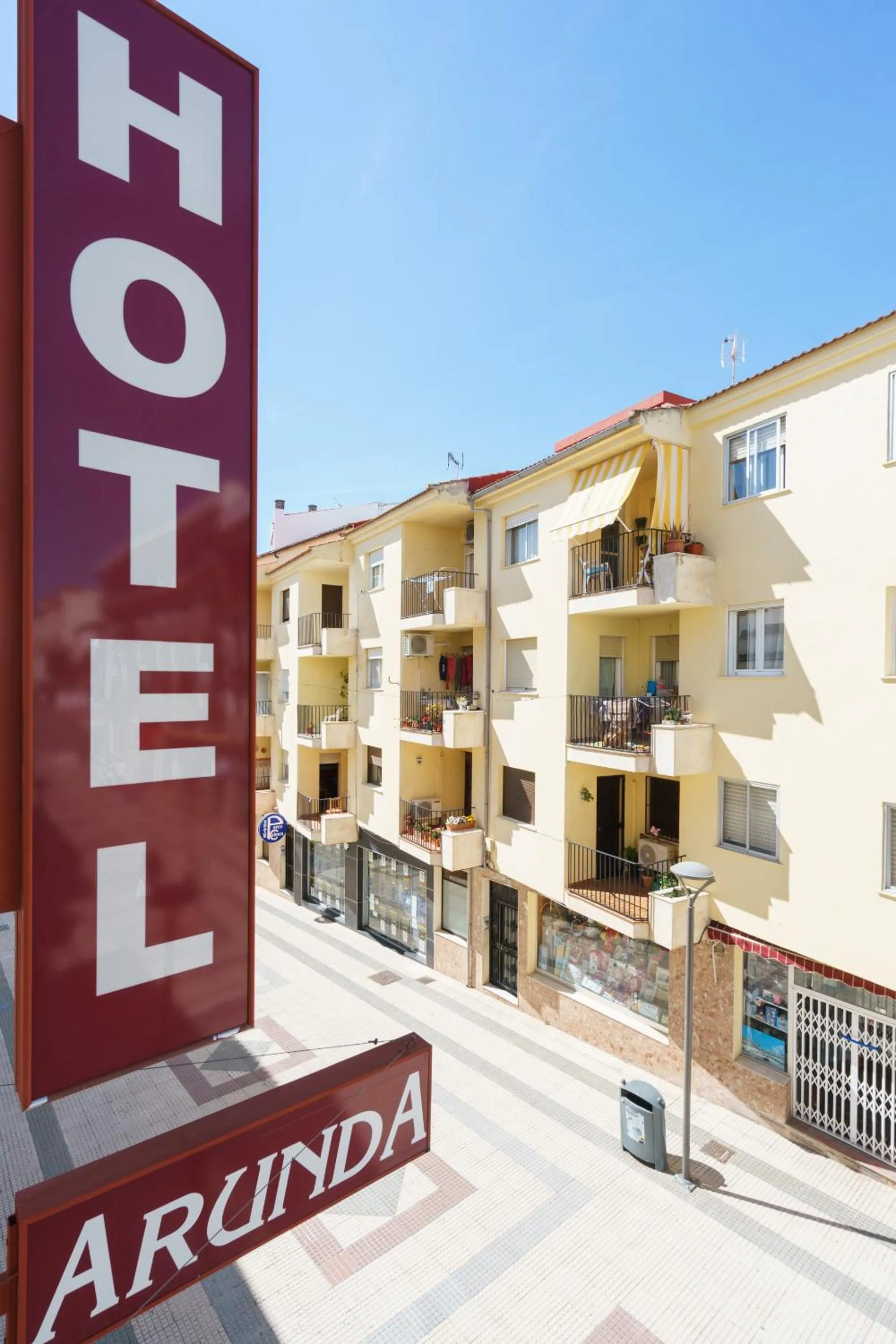 Property logo or sign in Arunda I