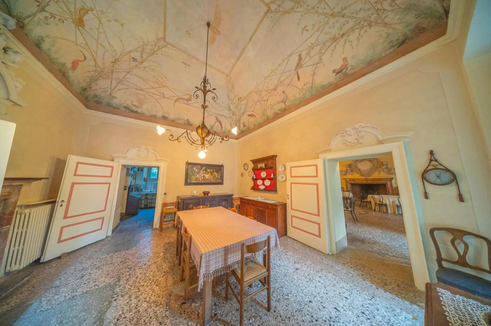 Property building in Palazzo Ronchelli