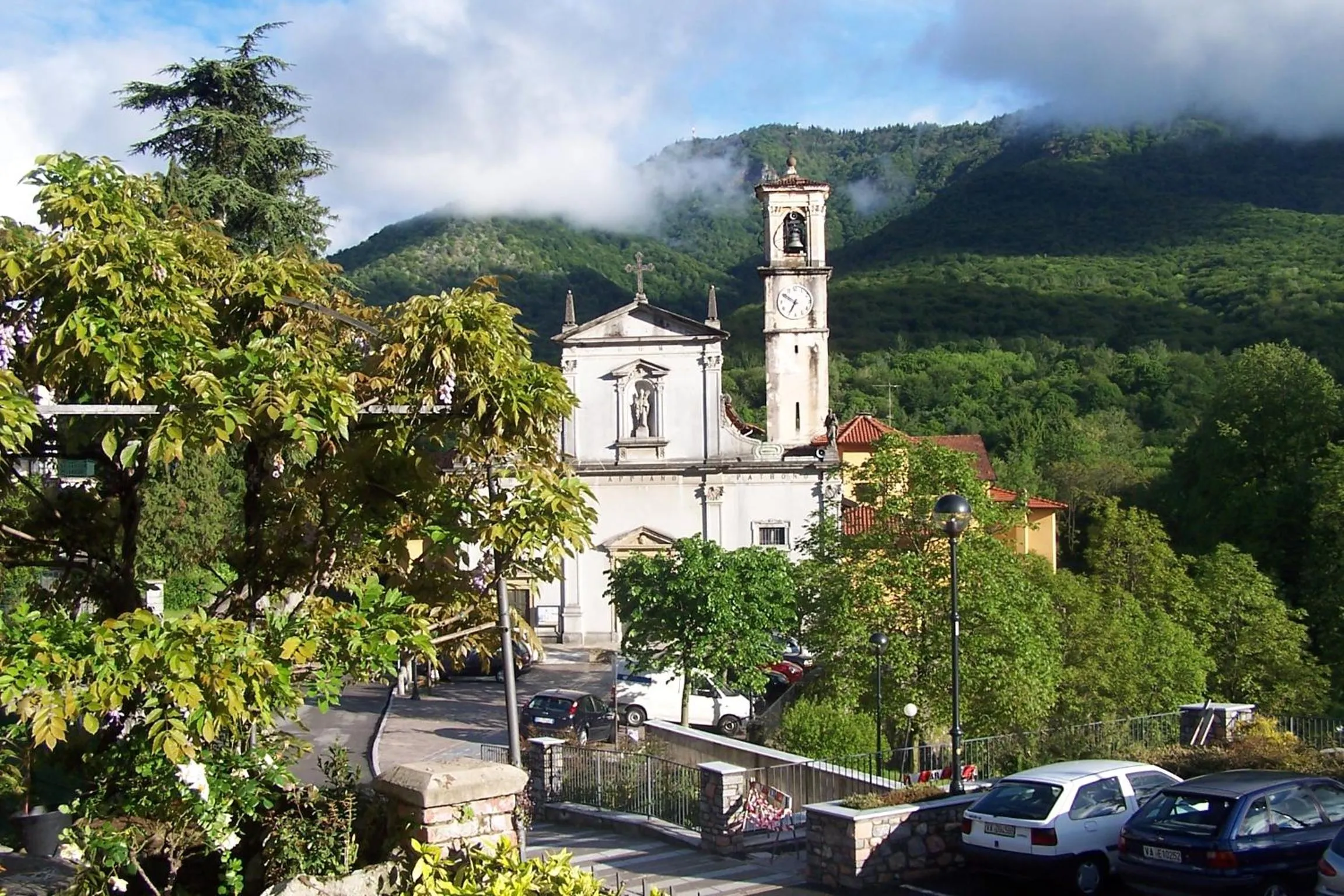 Day in Palazzo Ronchelli