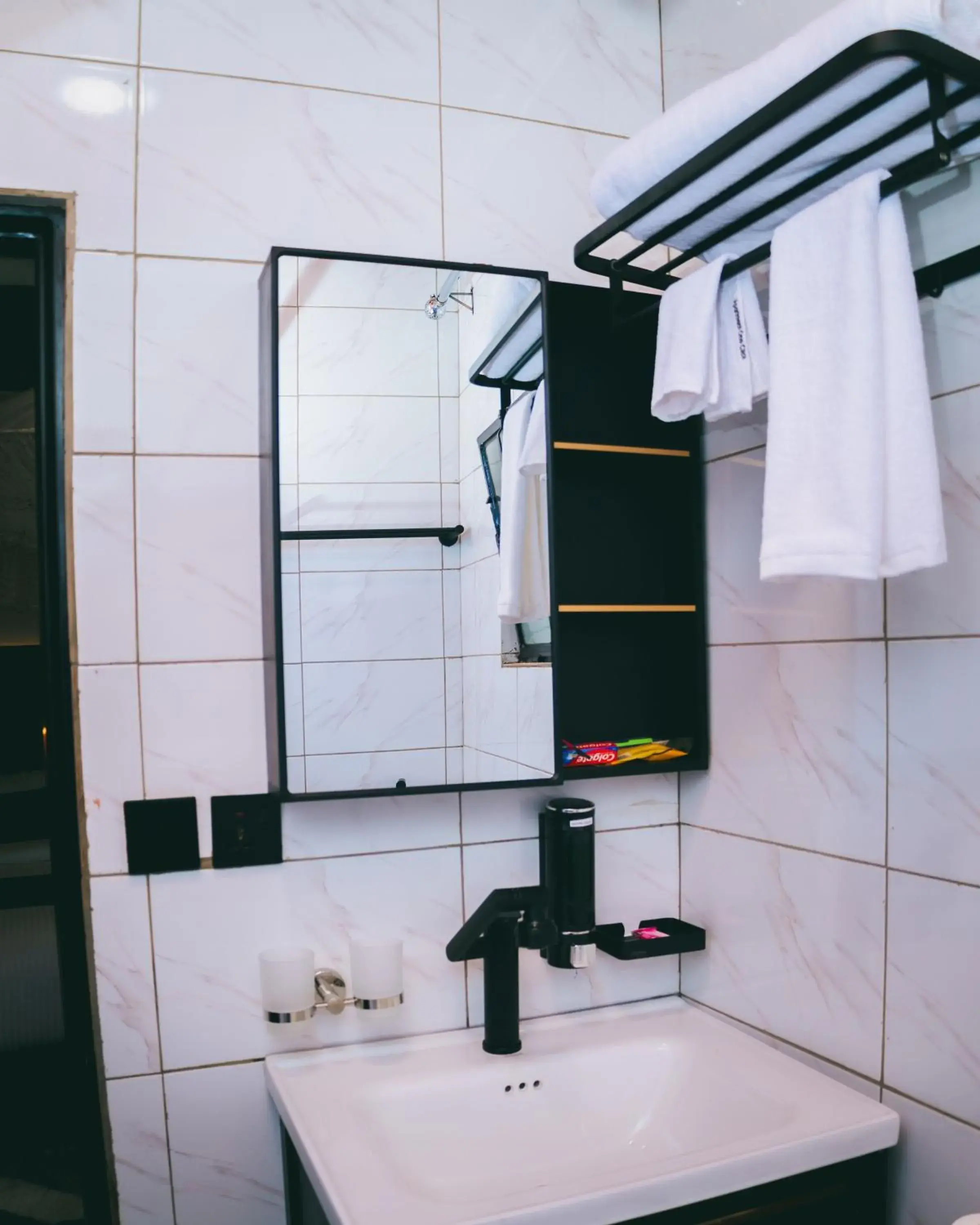 Twin Room with Balcony in One Click Apartment Twin Room with Balcony in One Click Apartment