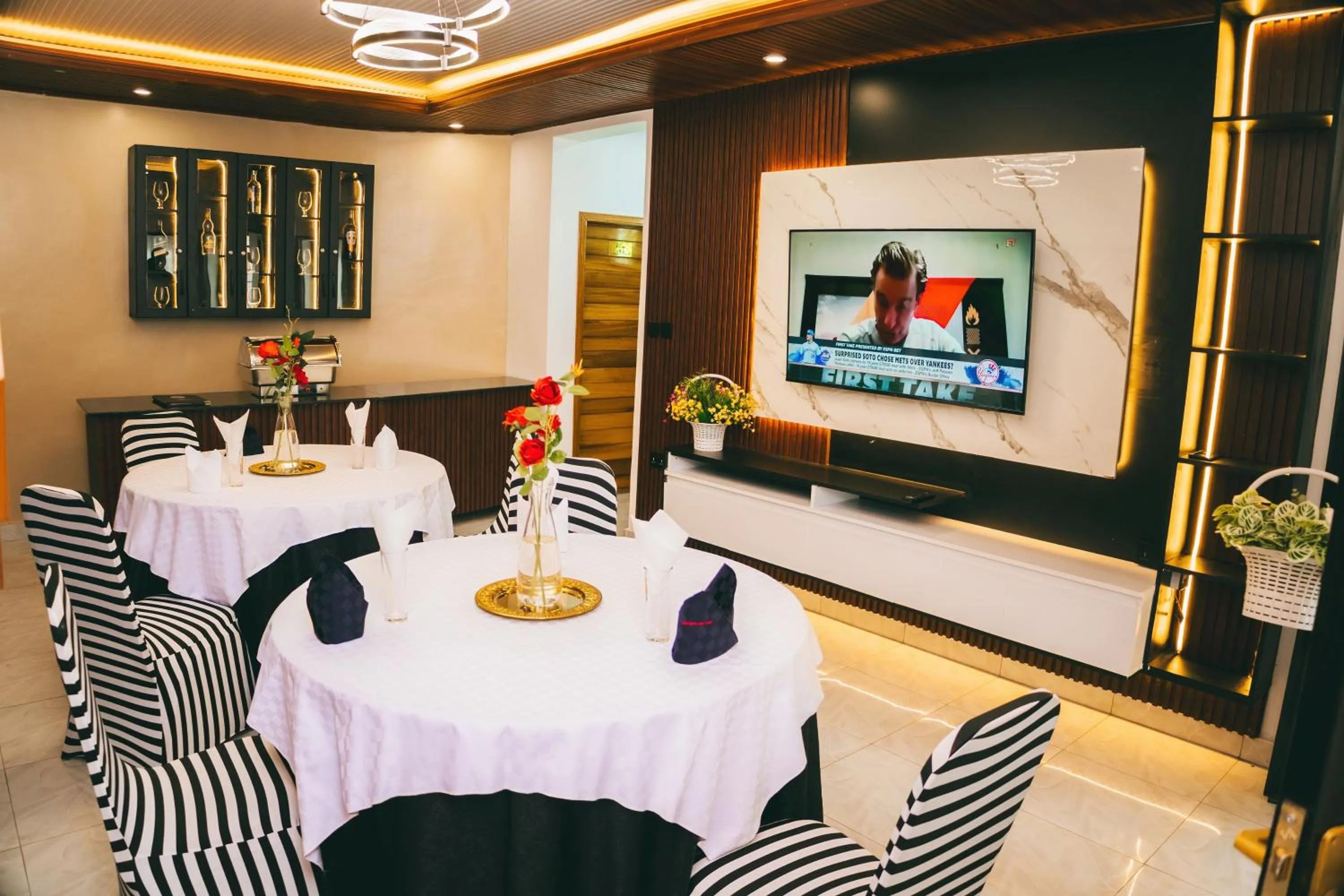 One Click Apartment
