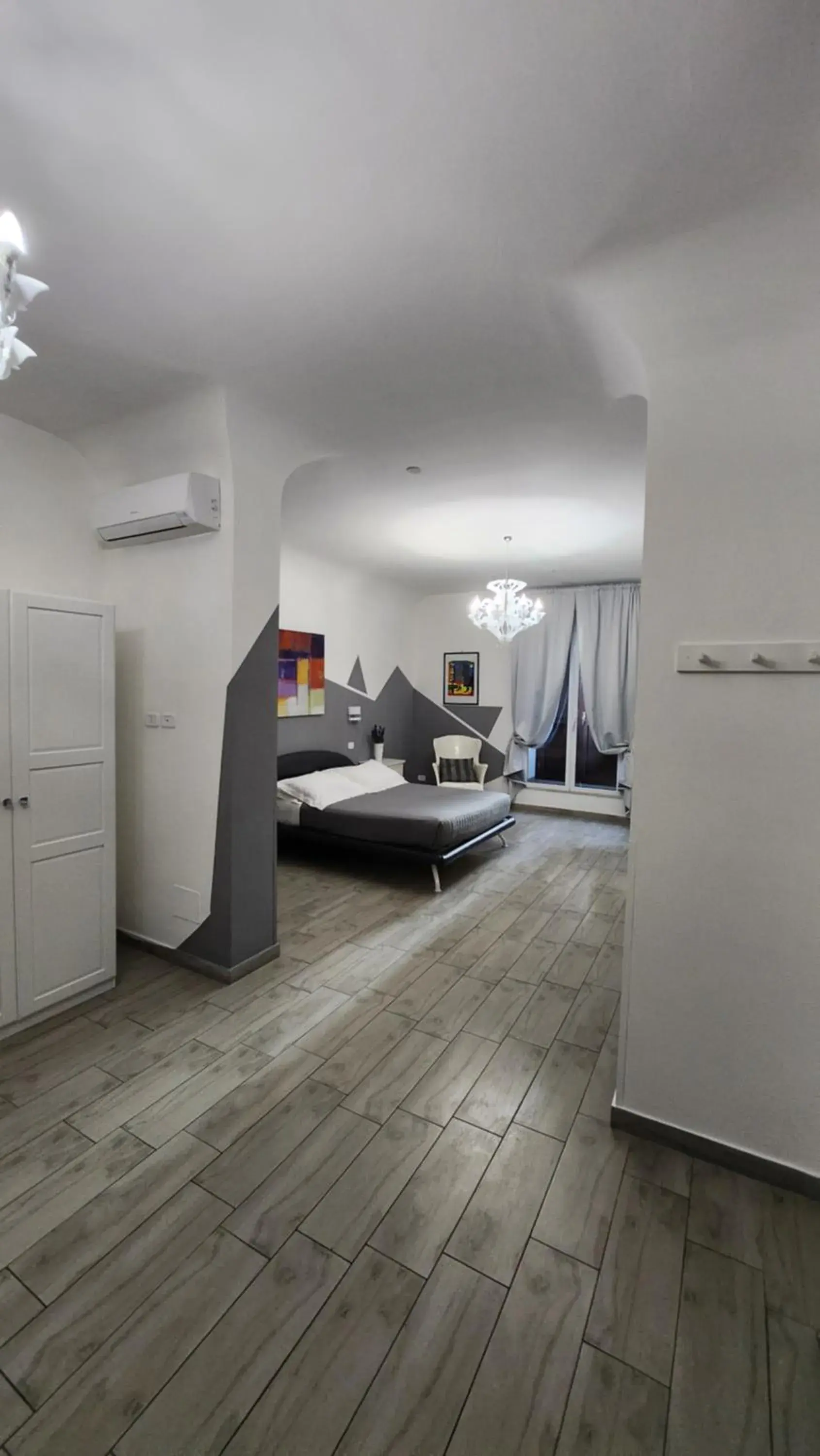 Photo of the whole room, Bed in Etna Suite Group Photo of the whole room, Bed in Etna Suite Group