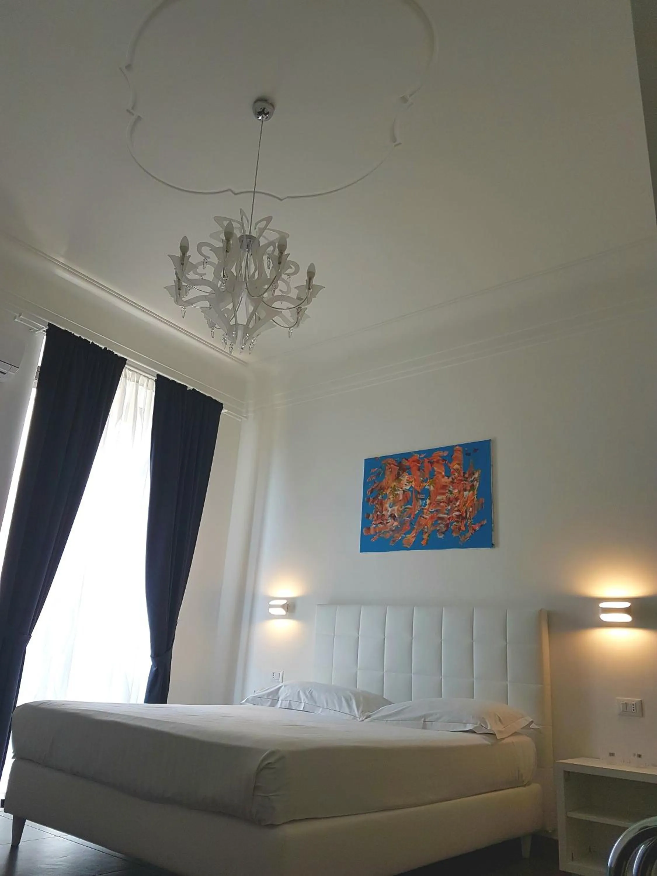 Bedroom, Bed in Etna Suite Group