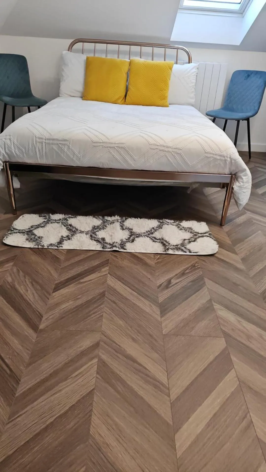 Bedroom, Bed in Dalston Luxe Studios, 10 minutes away from Liverpool Train Station