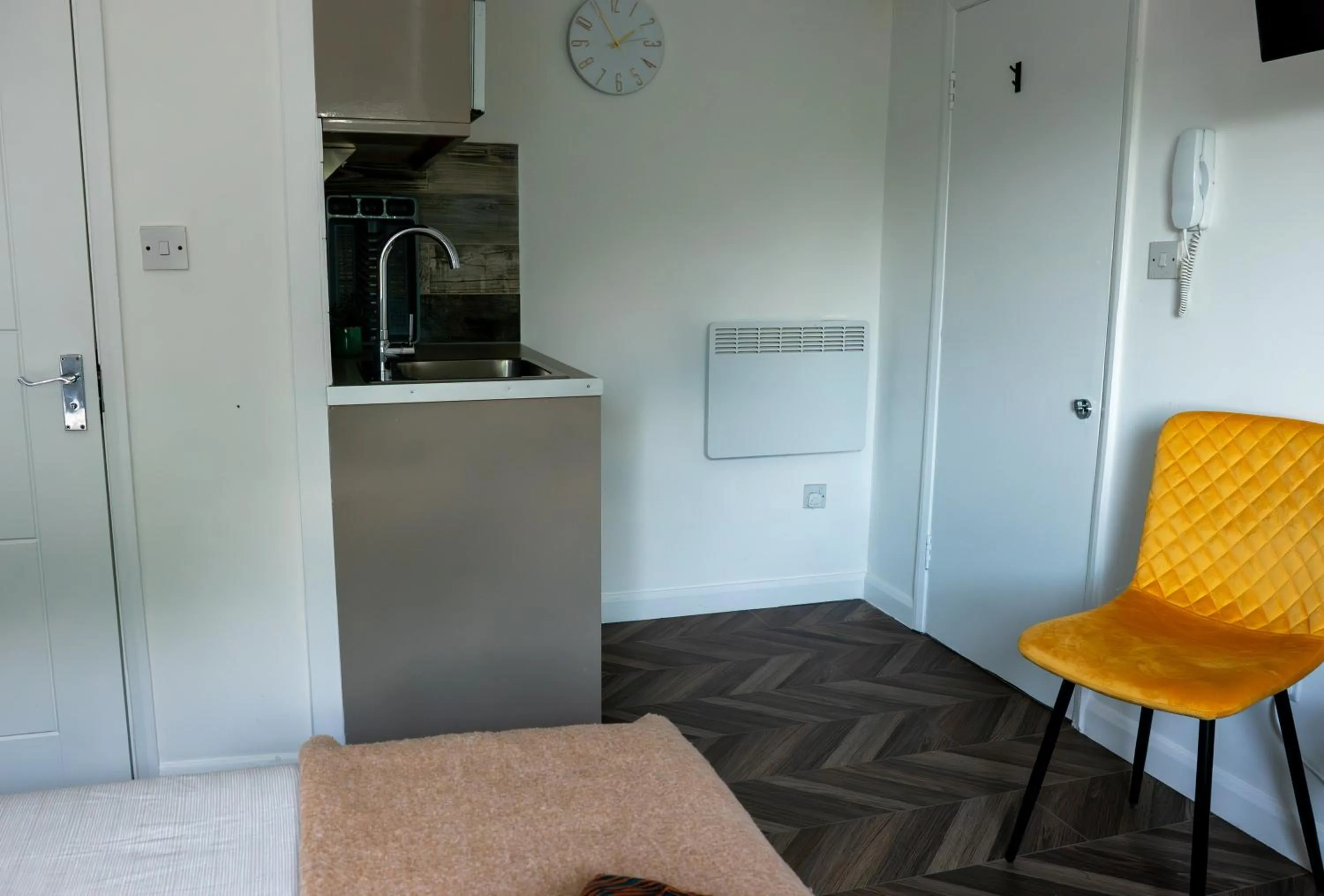 Kitchen or kitchenette in Dalston Luxe Studios, 10 minutes away from Liverpool Train Station