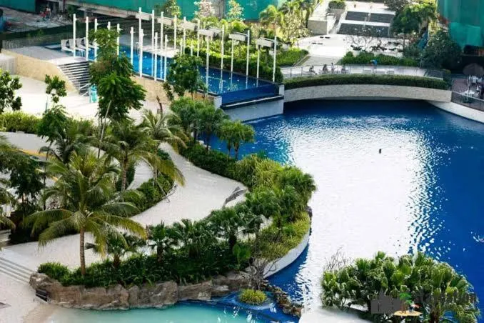 Azure Urban Resort Parañaque