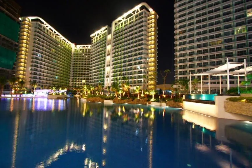Azure Urban Resort Parañaque