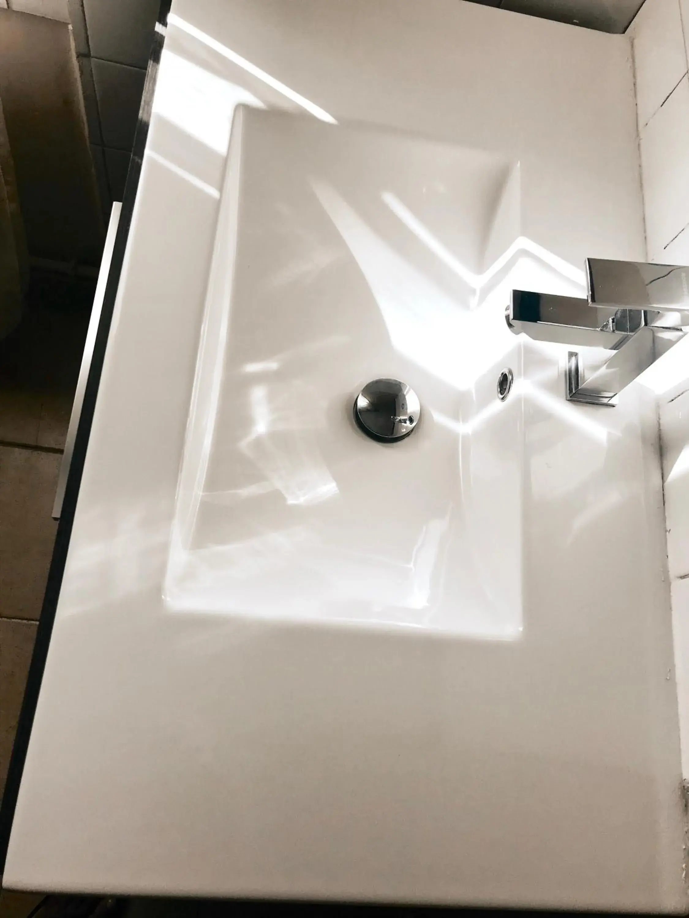 Double Room with Shared Bathroom in Metropolitan Atocha Double Room with Shared Bathroom in Metropolitan Atocha