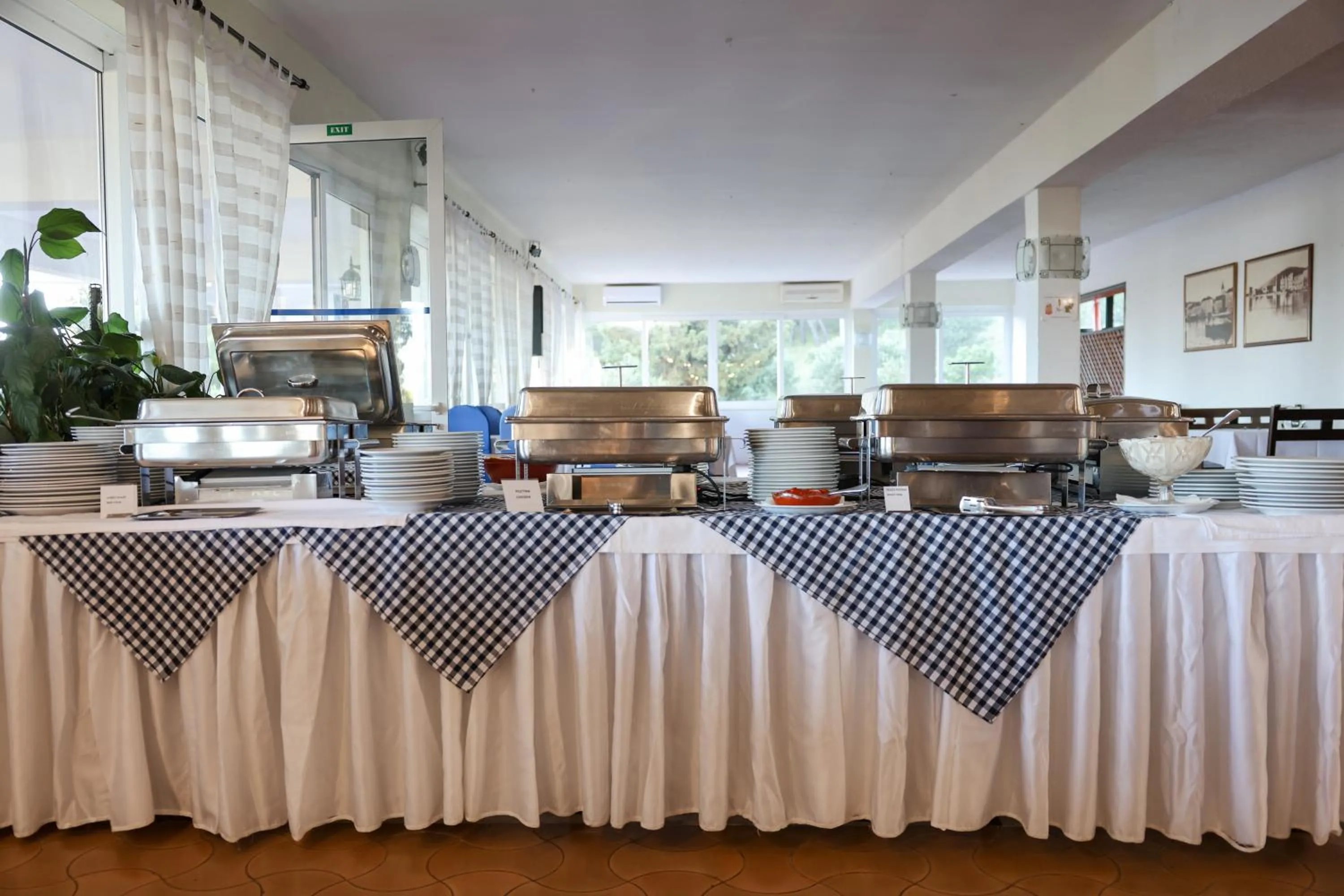 Restaurant/places to eat in Apartments Medena