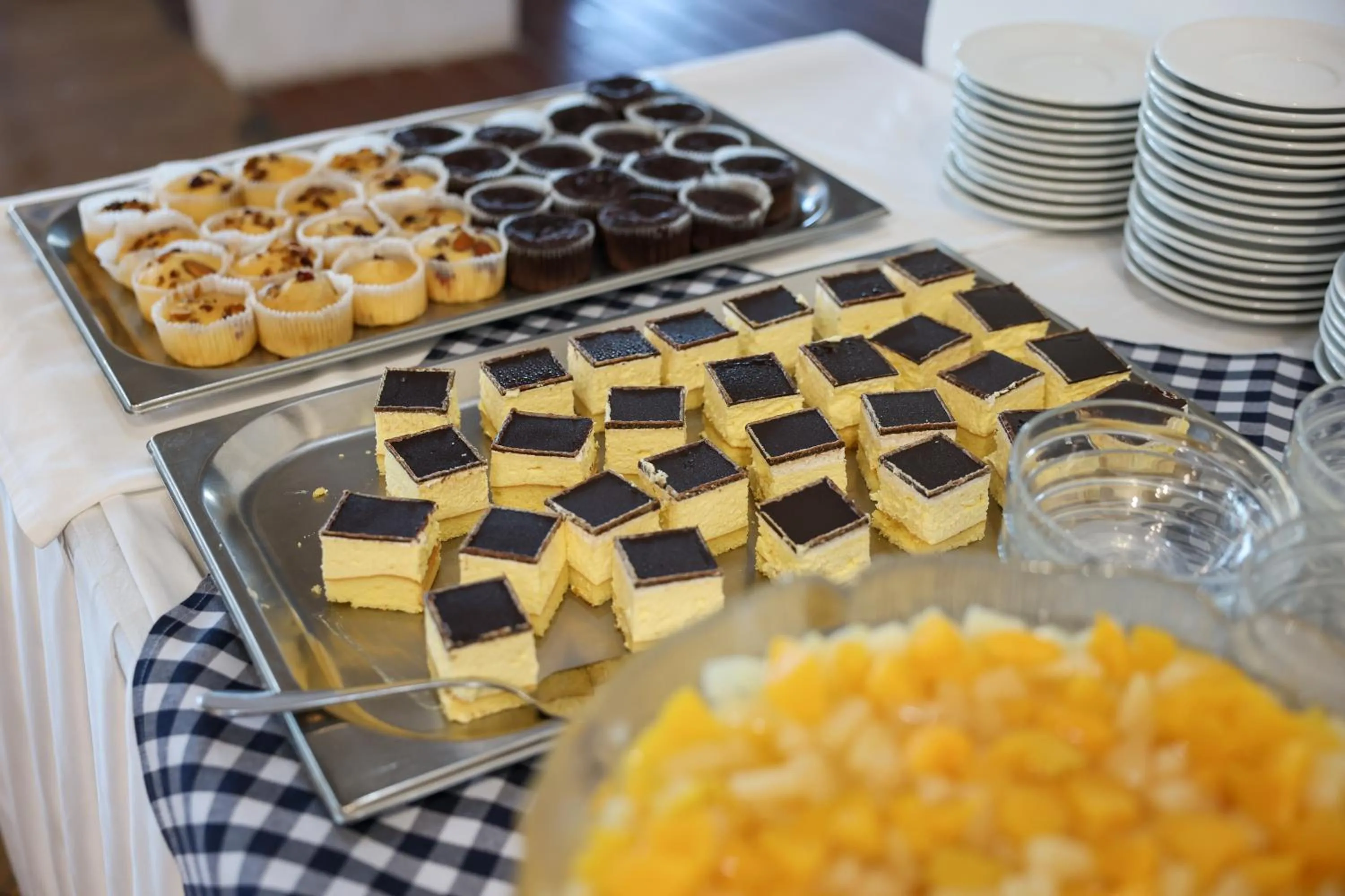 Restaurant/places to eat in Apartments Medena