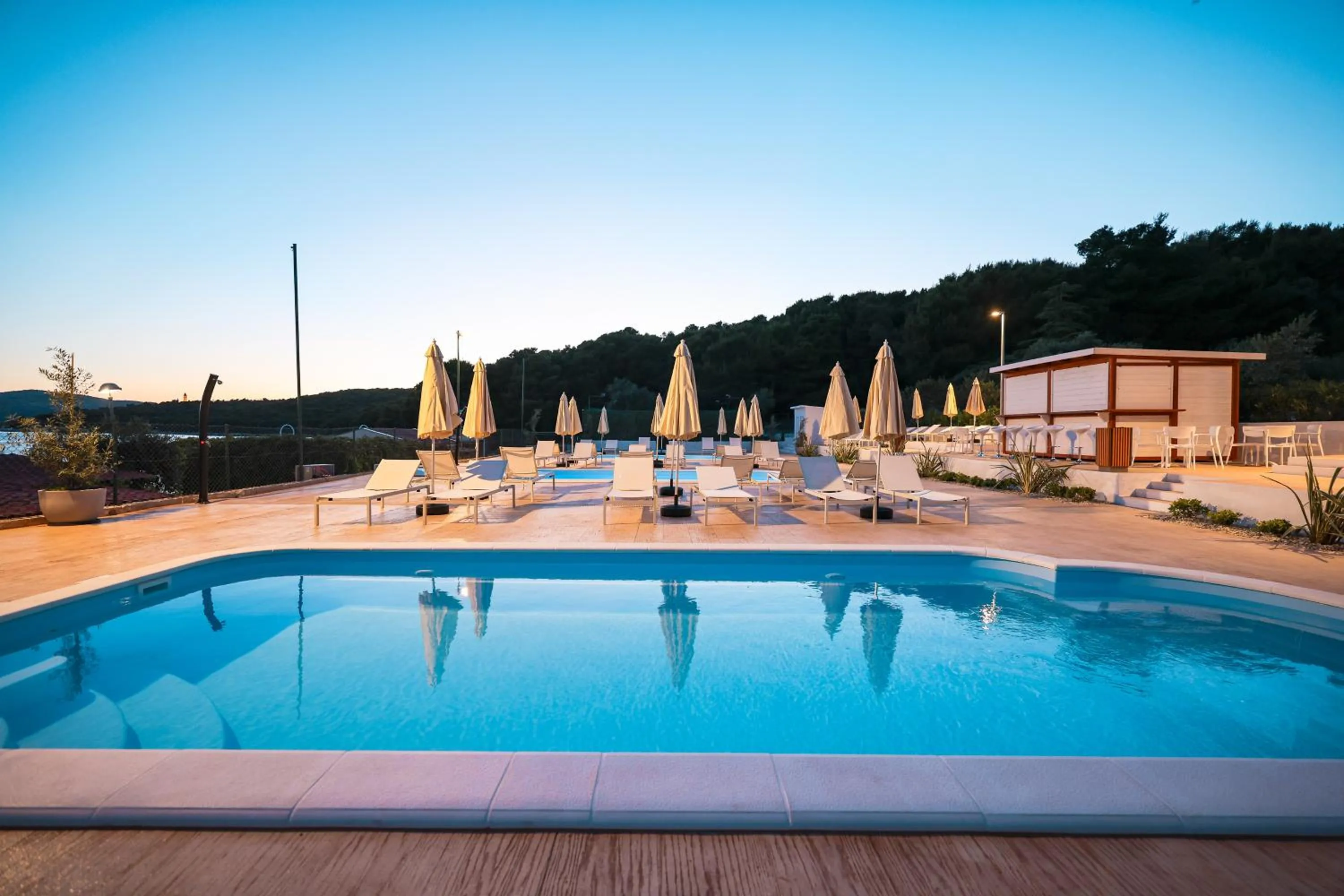 Swimming pool in Apartments Medena