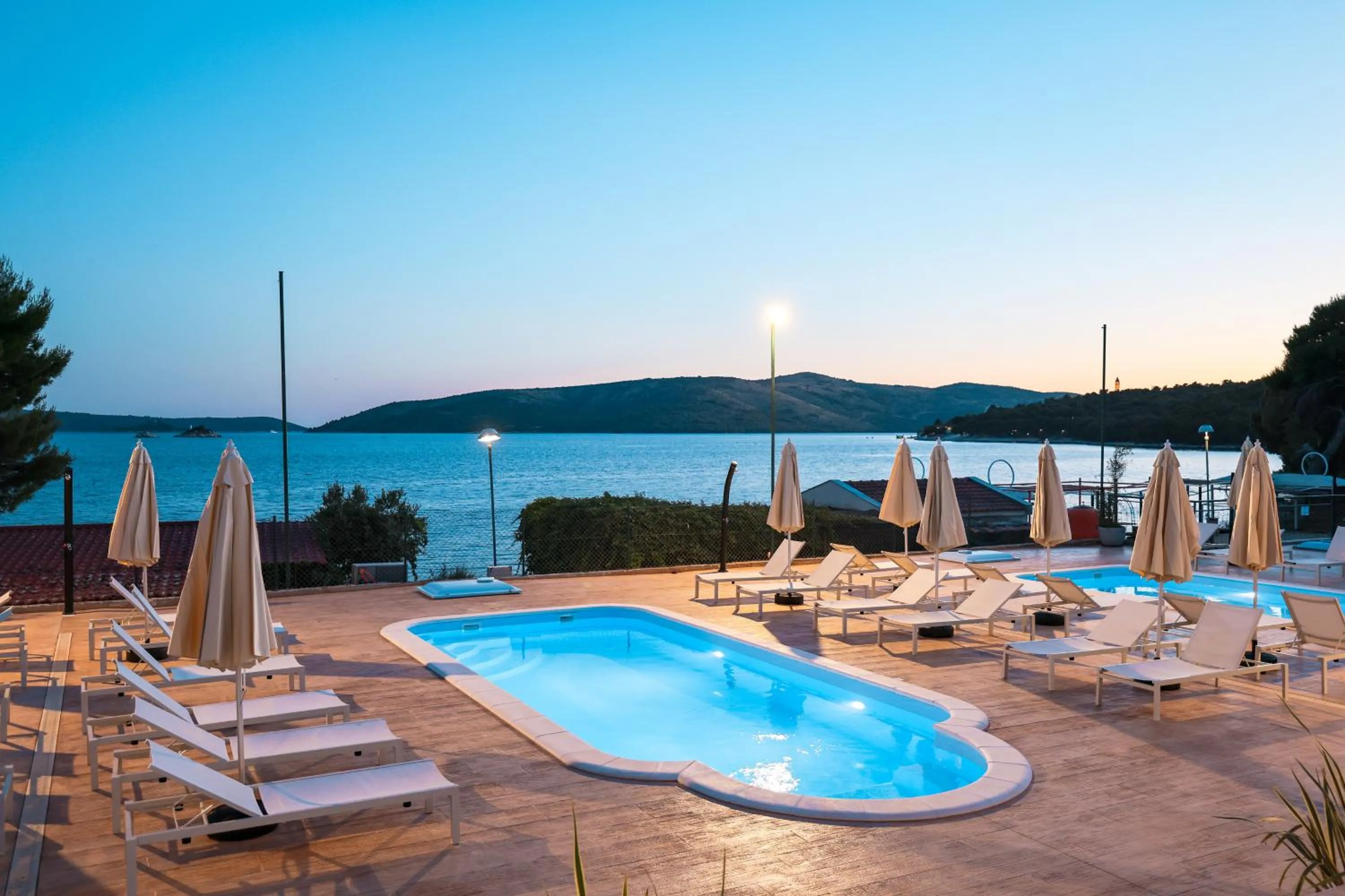 Swimming pool in Apartments Medena