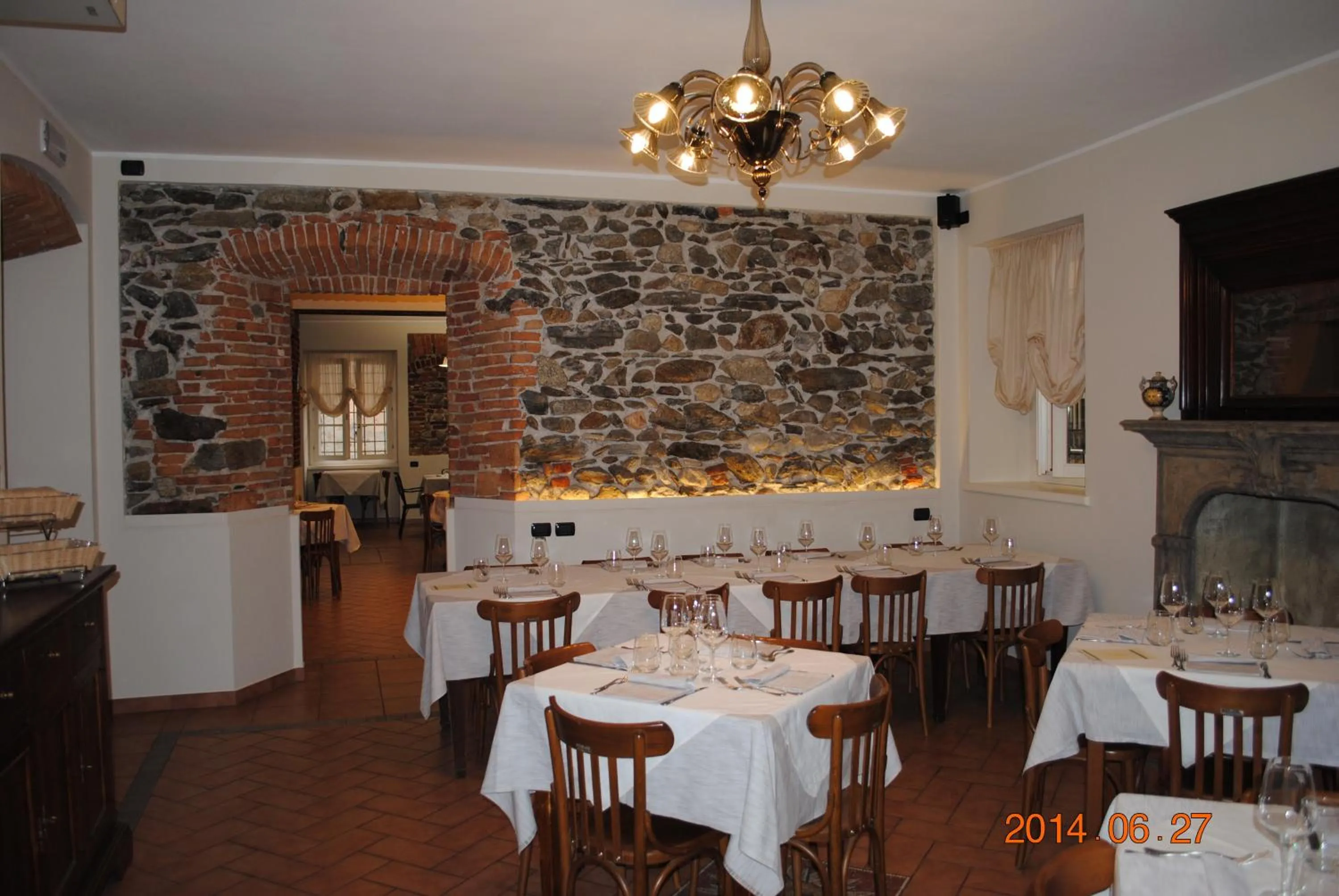 Restaurant/places to eat in Hotel Sole