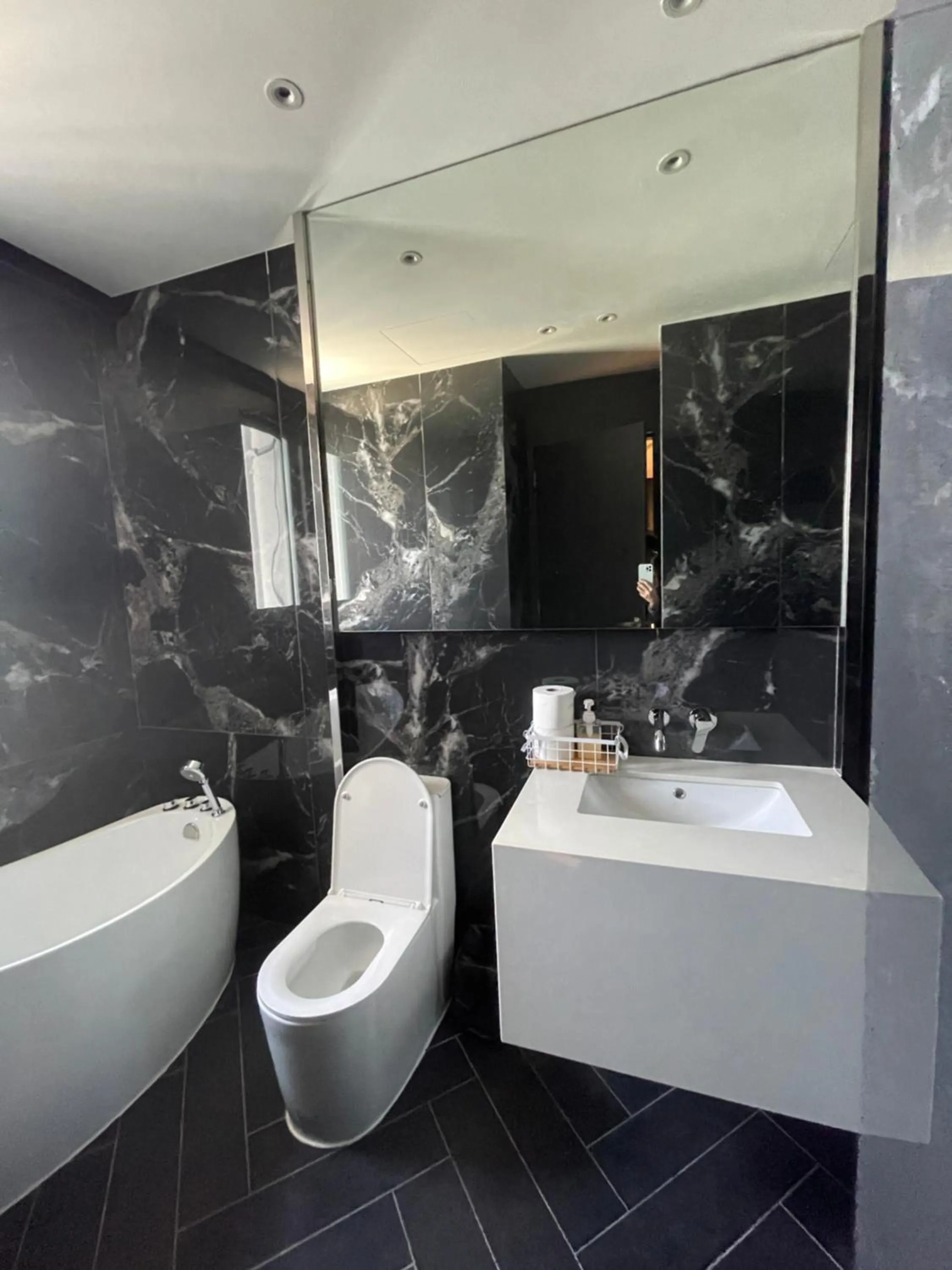 Toilet in La,mer Butik Hotel