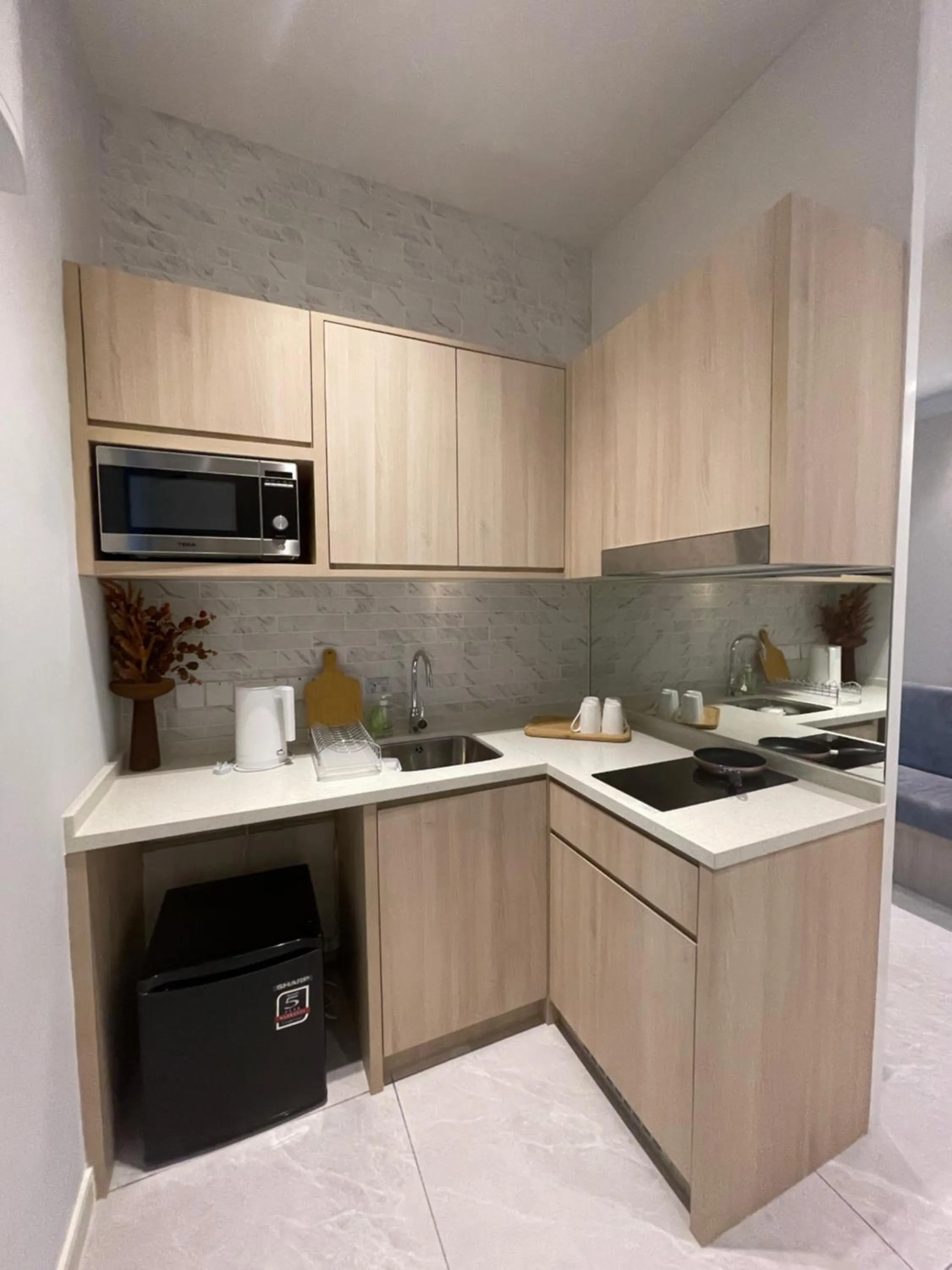 Kitchen or kitchenette in La,mer Butik Hotel