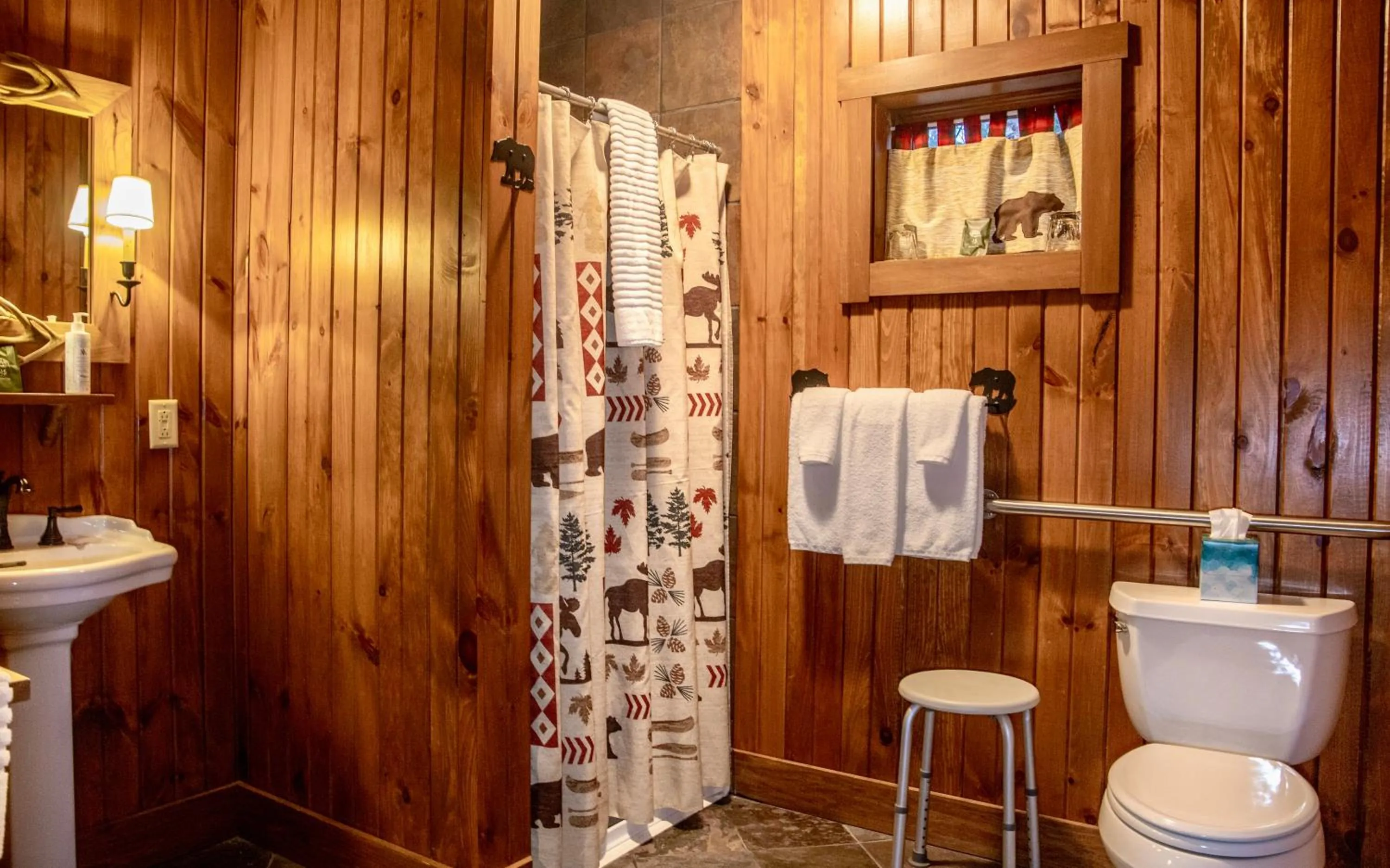 Bathroom in Finger Lakes Lodging