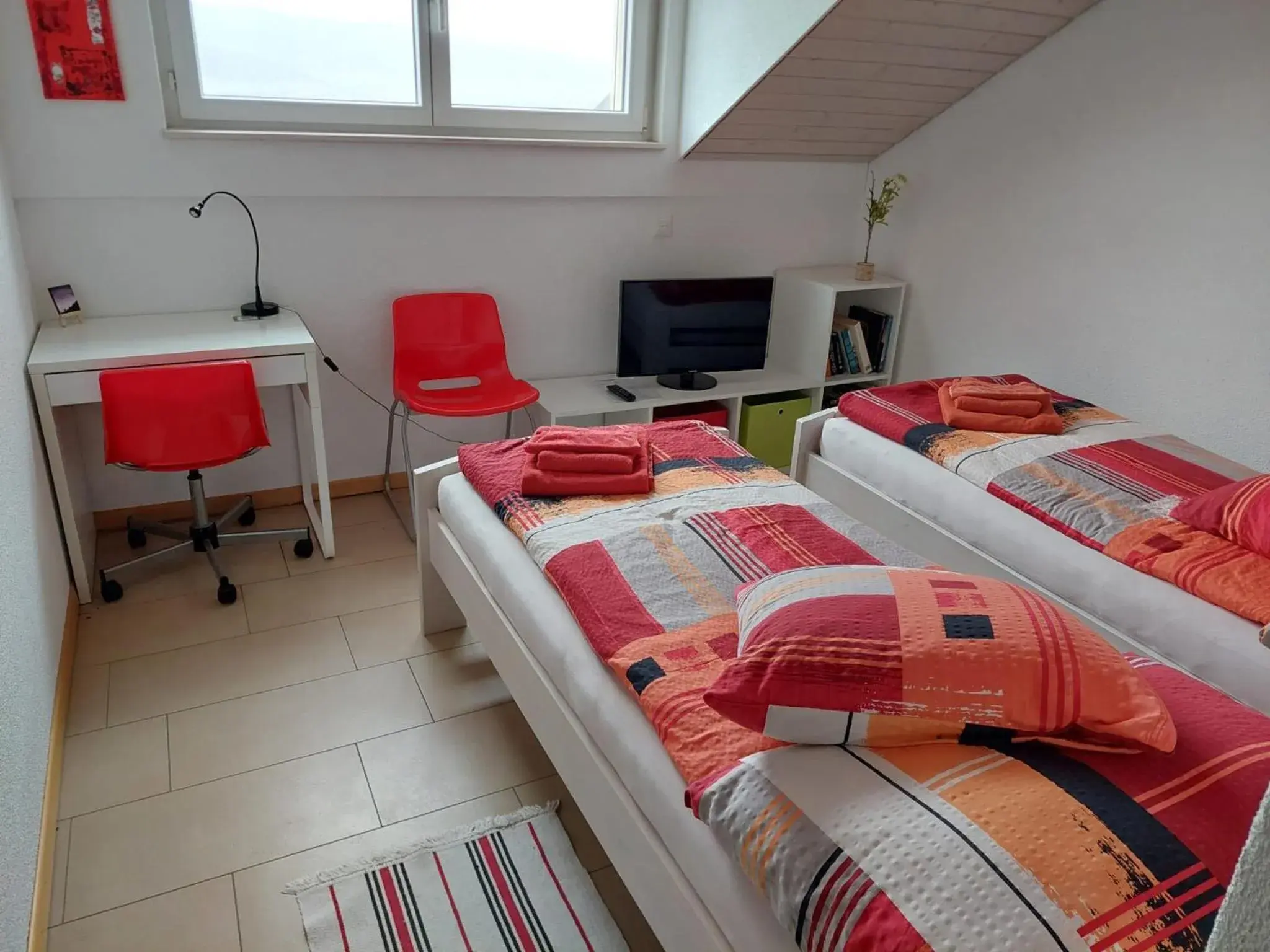 Twin Room with Private Bathroom - single occupancy in BNB Les Prises Twin Room with Private Bathroom - single occupancy in BNB Les Prises