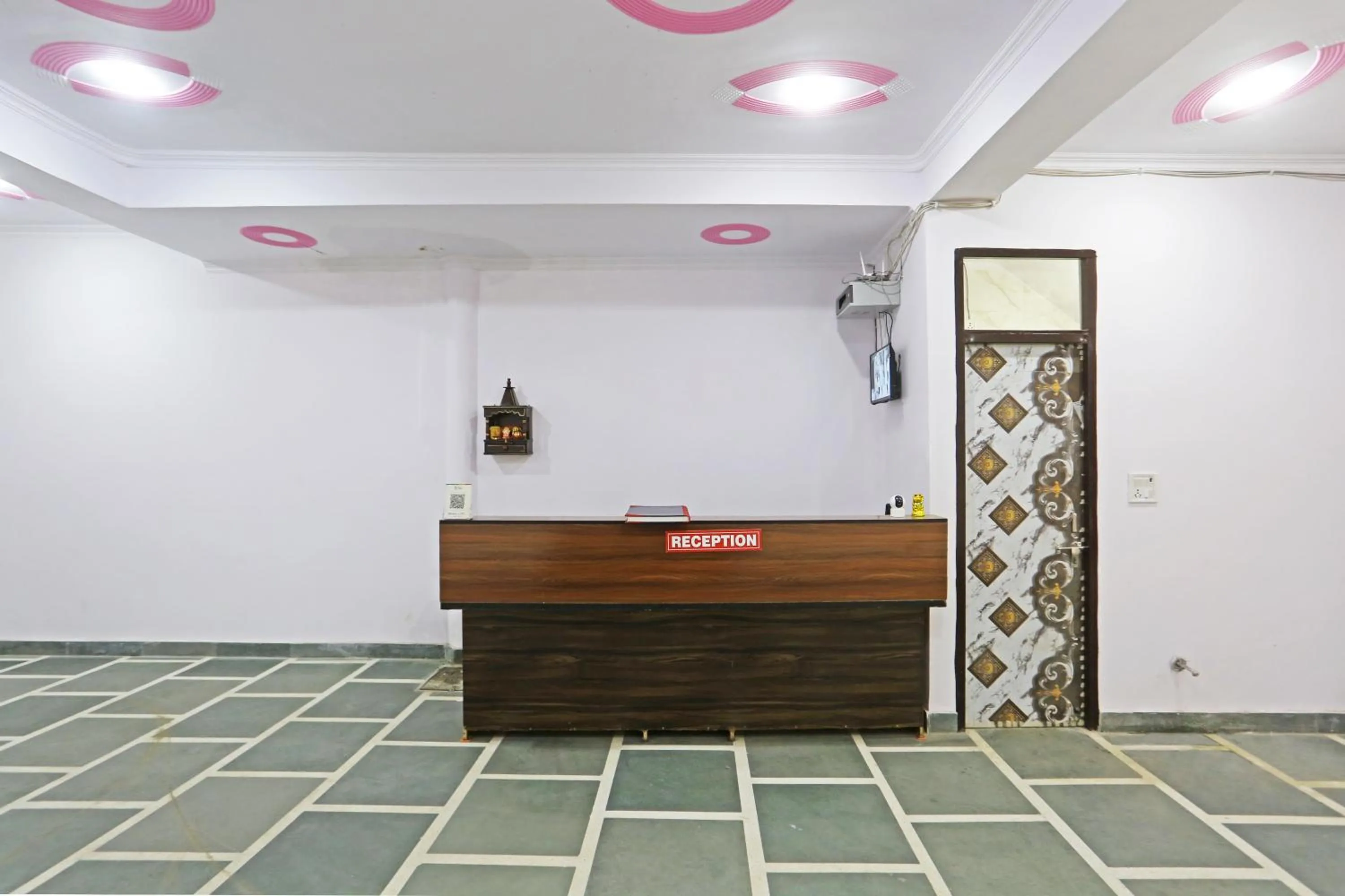 Lobby or reception in Twamev Residency