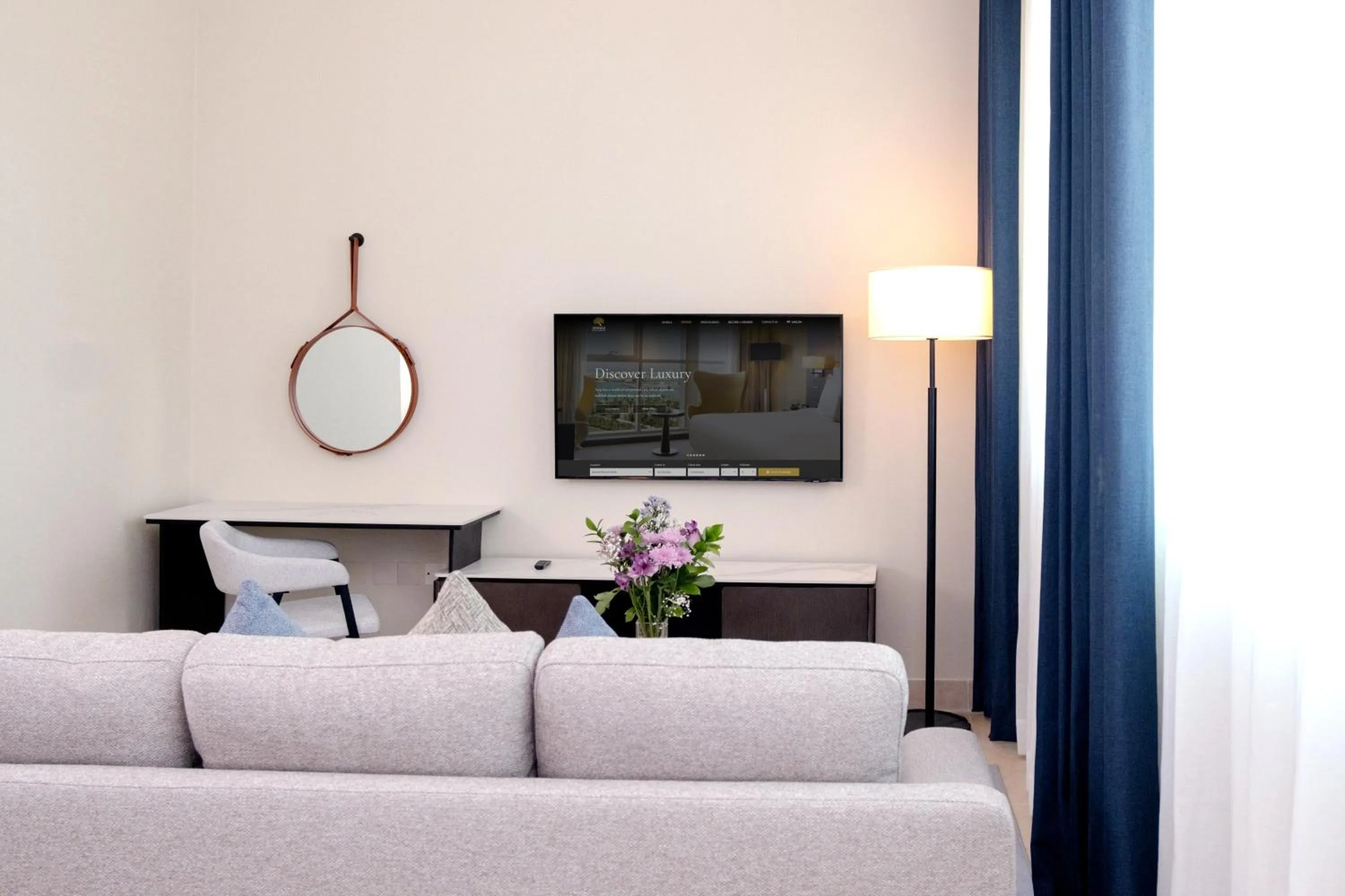 TV and multimedia in Jannah Executive Hotel Apartments