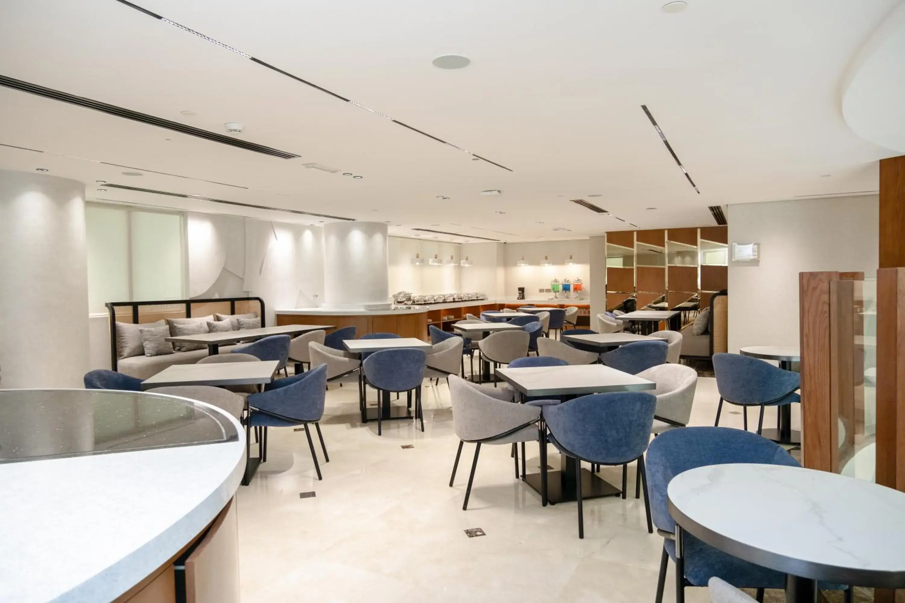 Restaurant/places to eat in Jannah Executive Hotel Apartments Restaurant/places to eat in Jannah Executive Hotel Apartments