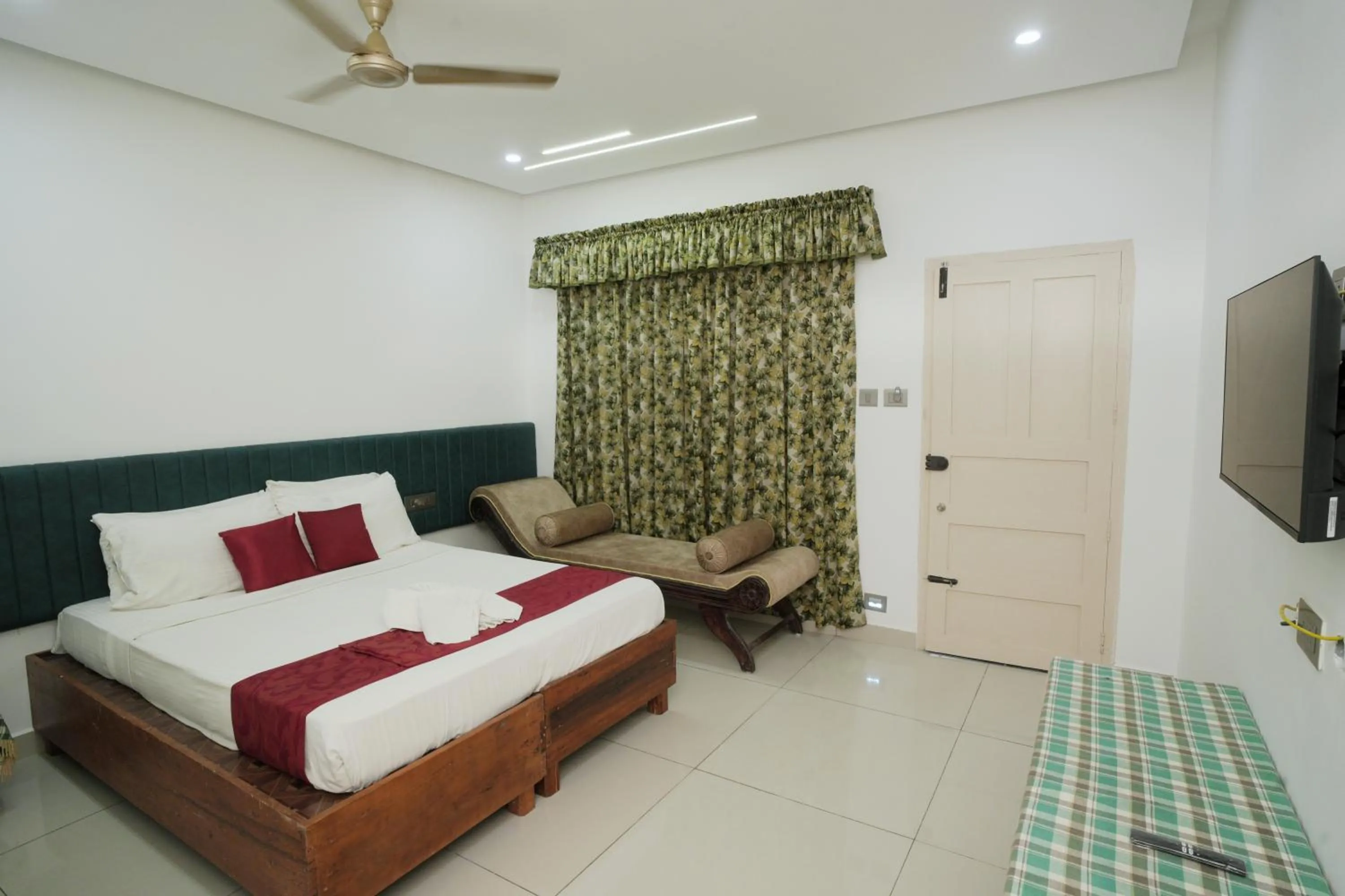 Photo of the whole room in Paradiso