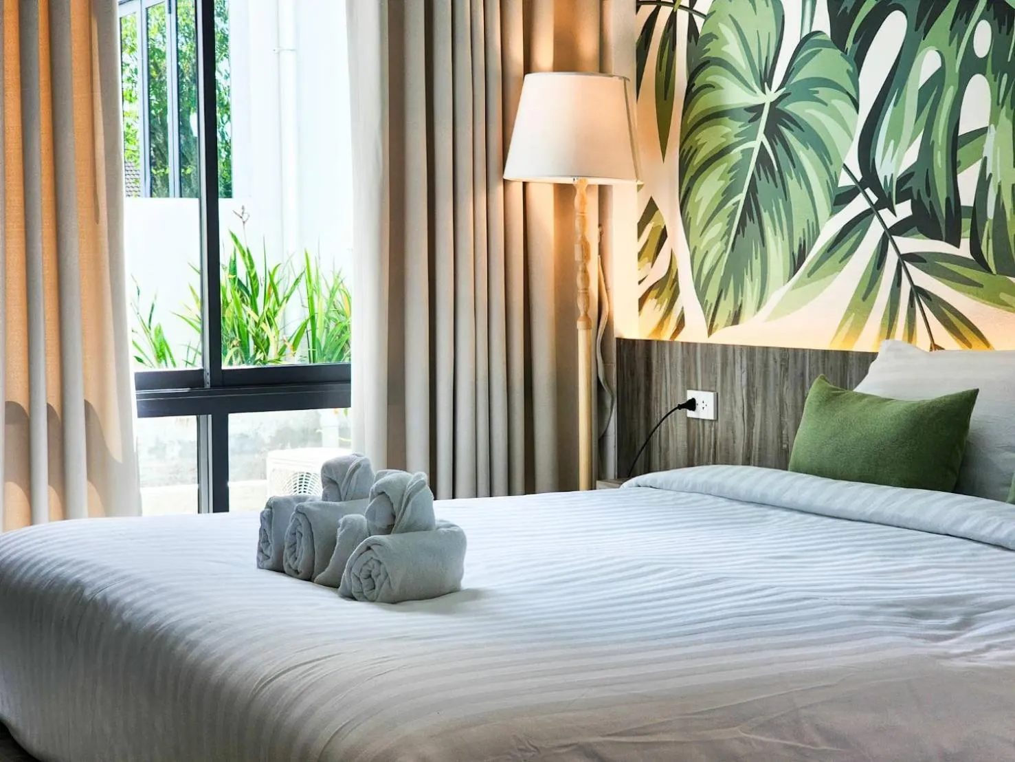 Bed in Tree Airport Hotel Hatyai